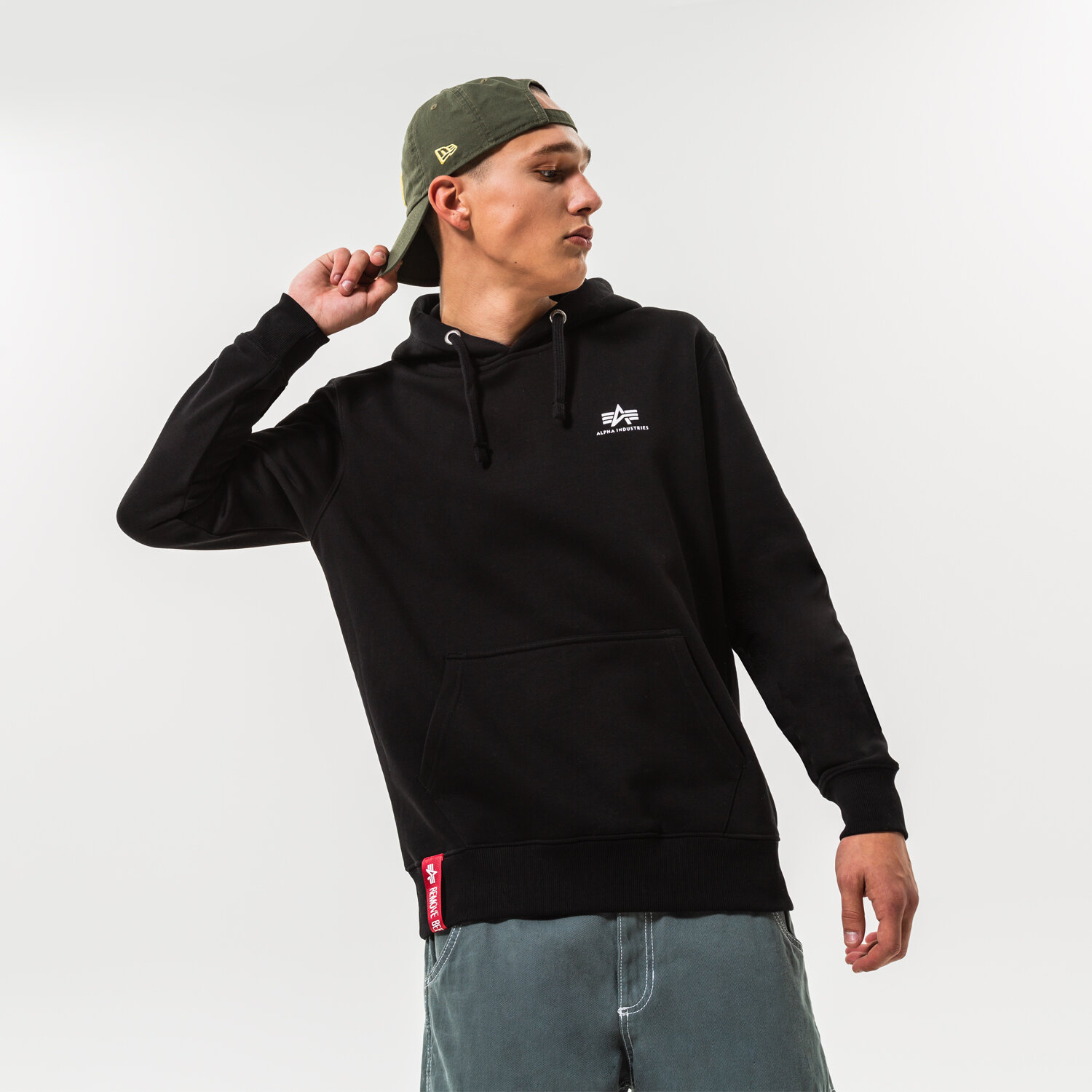 Bărbați bluză ALPHA INDUSTRIES BLUZĂ CU GLUGĂ BASIC 196318-03 Negru