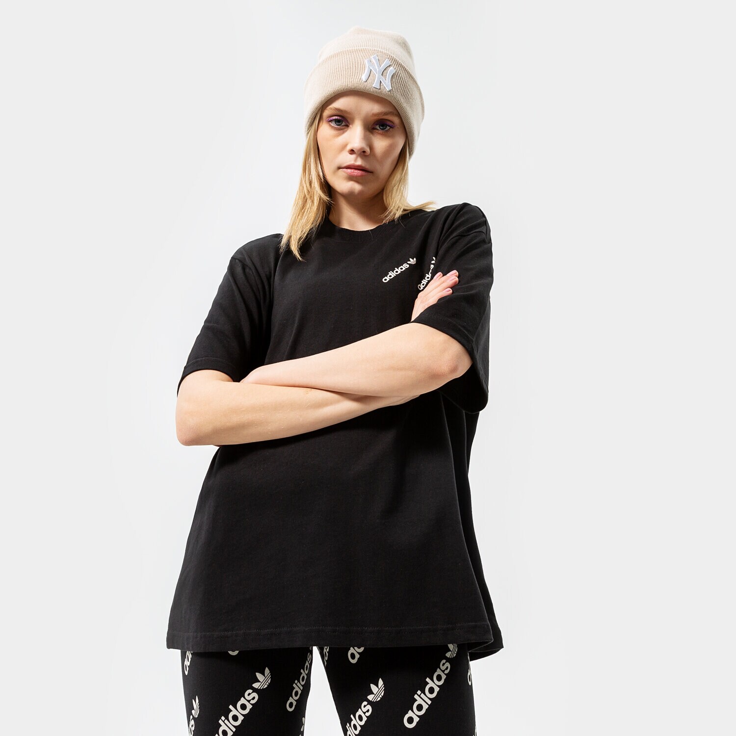Femei tricou ADIDAS TRICOU TEE HM4879 Negru