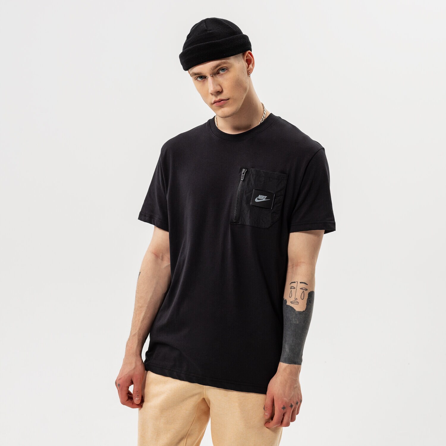 Bărbați tricou NIKE TRICOU M NSW SPU DF SS TOP DO2625-010 Negru