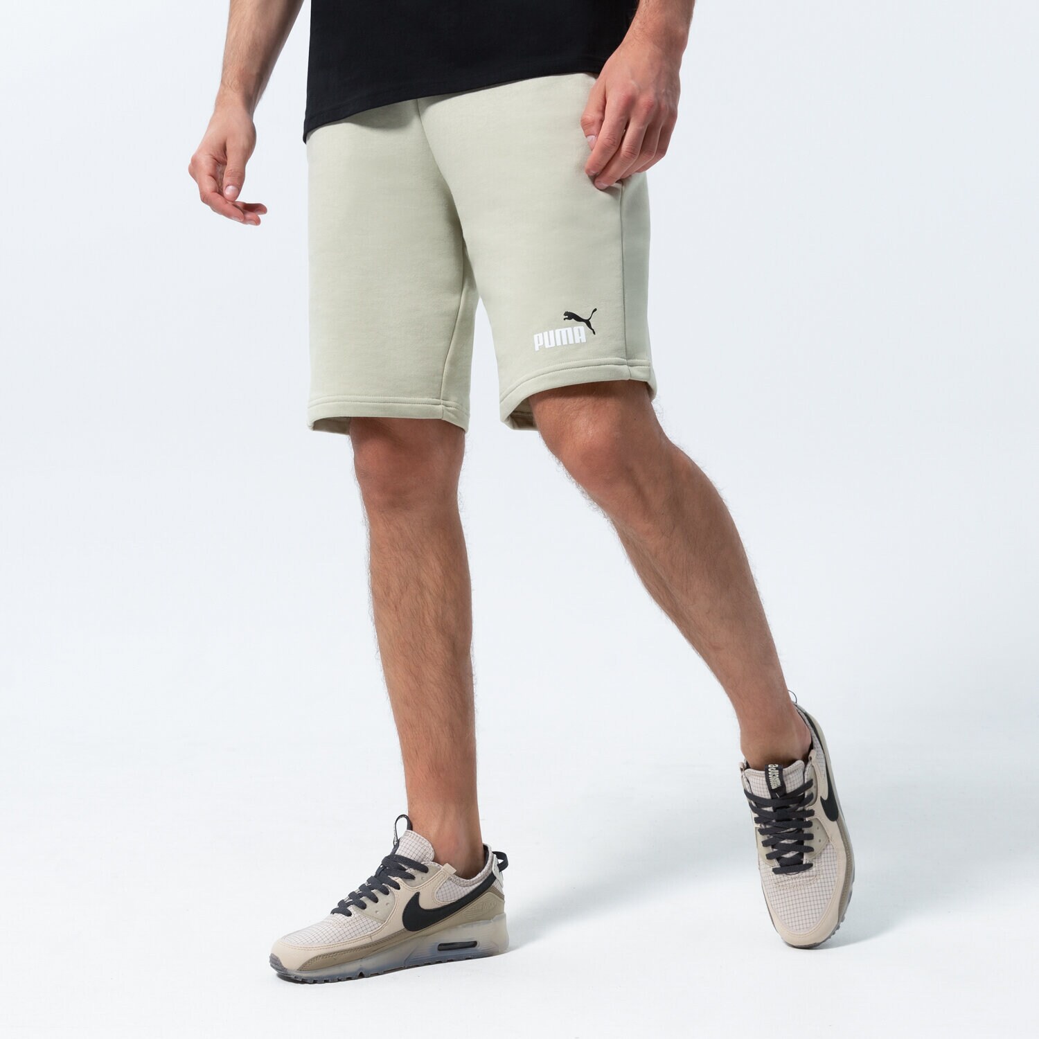 Femei pantaloni scurți PUMA PANTALONI SCURȚI ESS+ 2 COL SHORTS 10" 586766 33 Bej