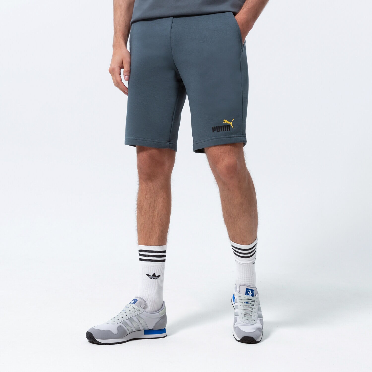 Femei pantaloni scurți PUMA PANTALONI SCURȚI ESS+ 2 COL 10" 586766 42 Verde