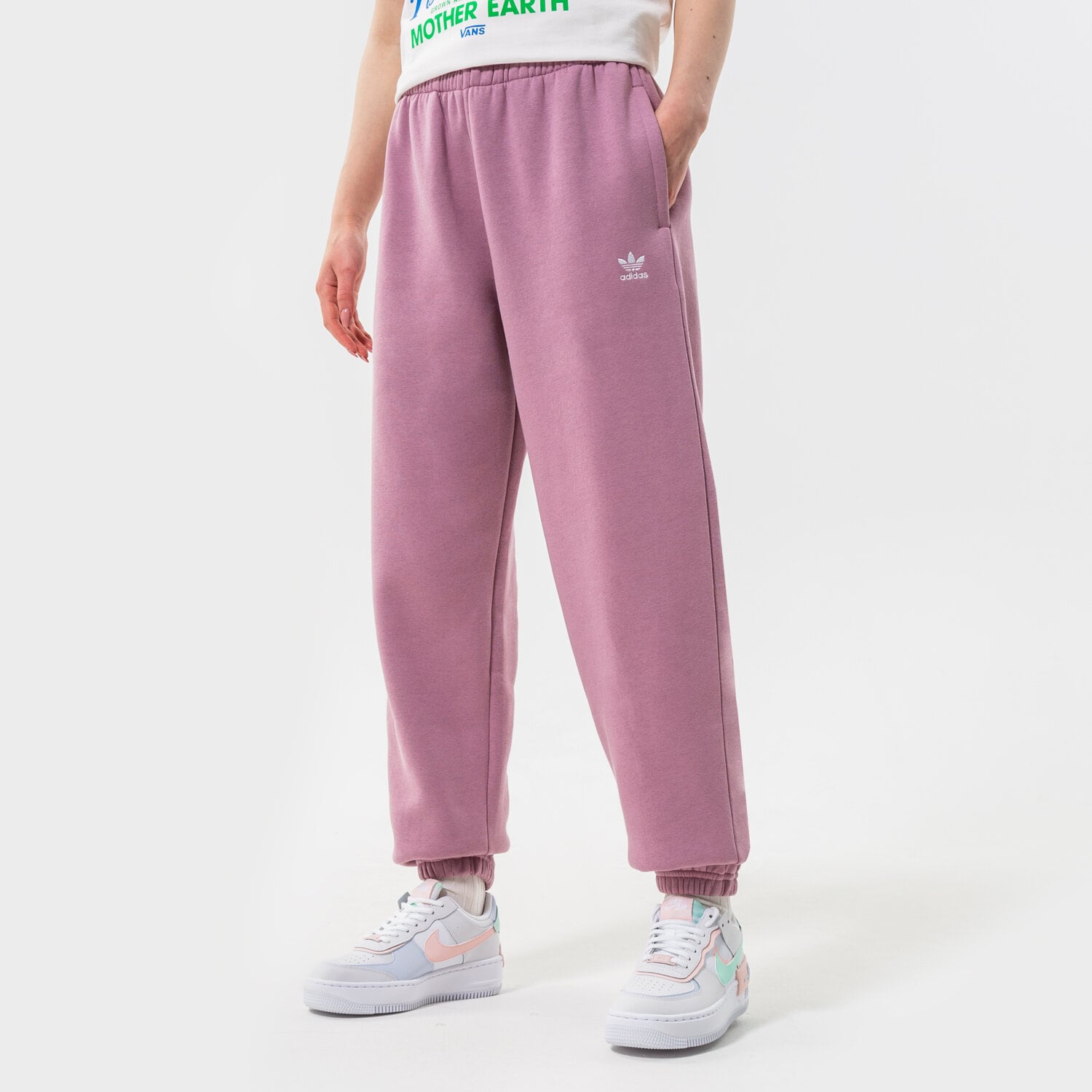 Femei pantaloni ADIDAS PANTALONI  PANTS HF7515 Roz