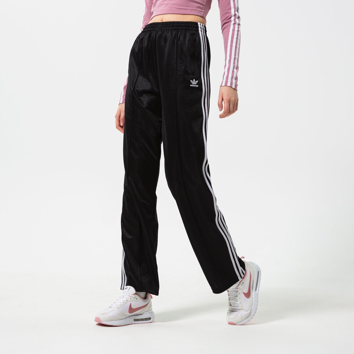 Femei pantaloni ADIDAS PANTALONI  PANTS HF7528 Negru