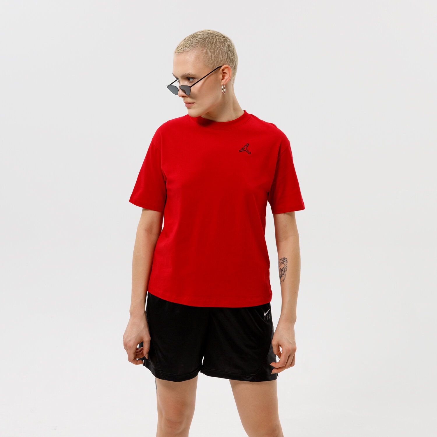 Femei tricou JORDAN TRICOU W J ESSEN TEE CORE 22 DM5029-687 Roșu