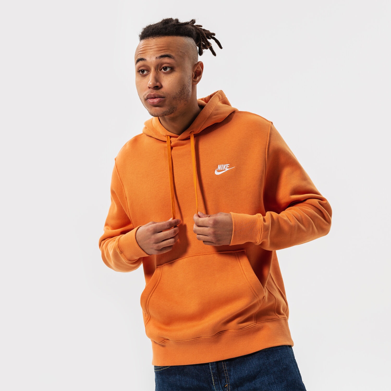 Bărbați bluză NIKE BLUZĂ CU GLUGĂ NIKE SPORTSWEAR CLUB FLEECE BV2654-808 Maro