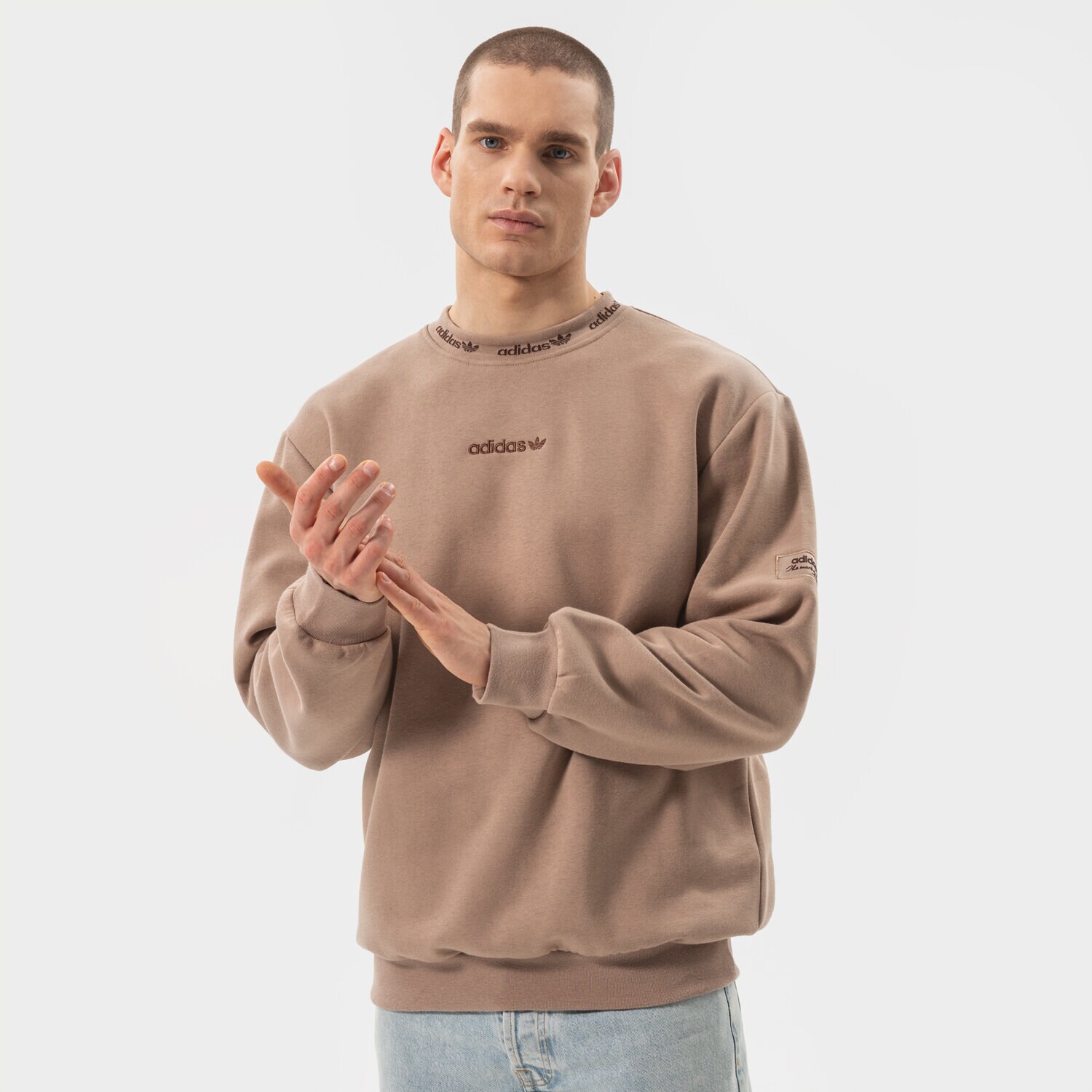 Bărbați bluză ADIDAS BLUZĂ TREFOIL LINEAR LABEL SWEATSHIRT HM2664 Maro