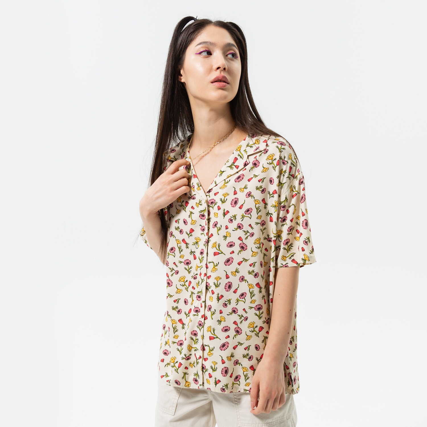 Femei tricou VANS TOP WYLD PRINTED SS TOP VN0A7RMKFS81 Alb