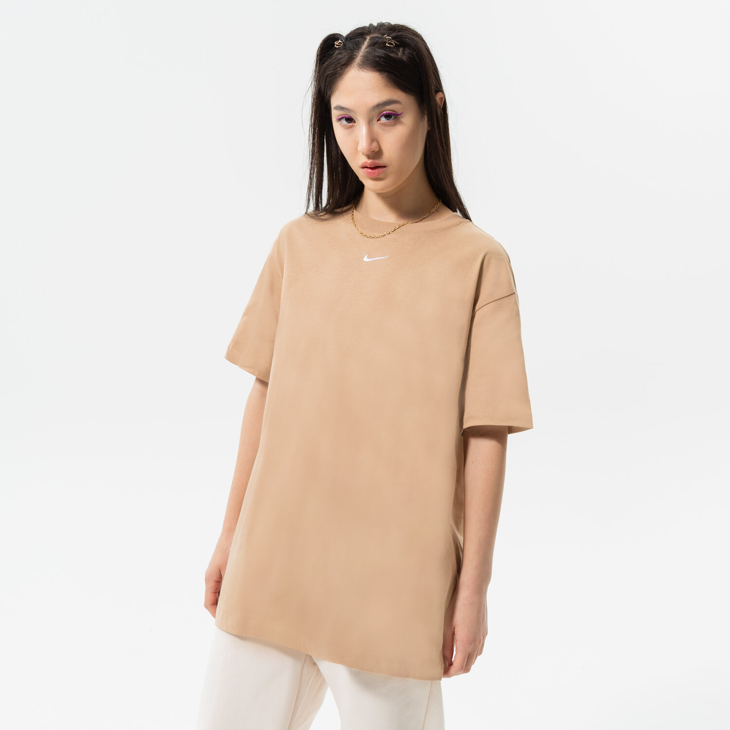 Femei tricou NIKE TRICOU W NSW ESSNTL TEE BF LBR DN5697-200 Bej