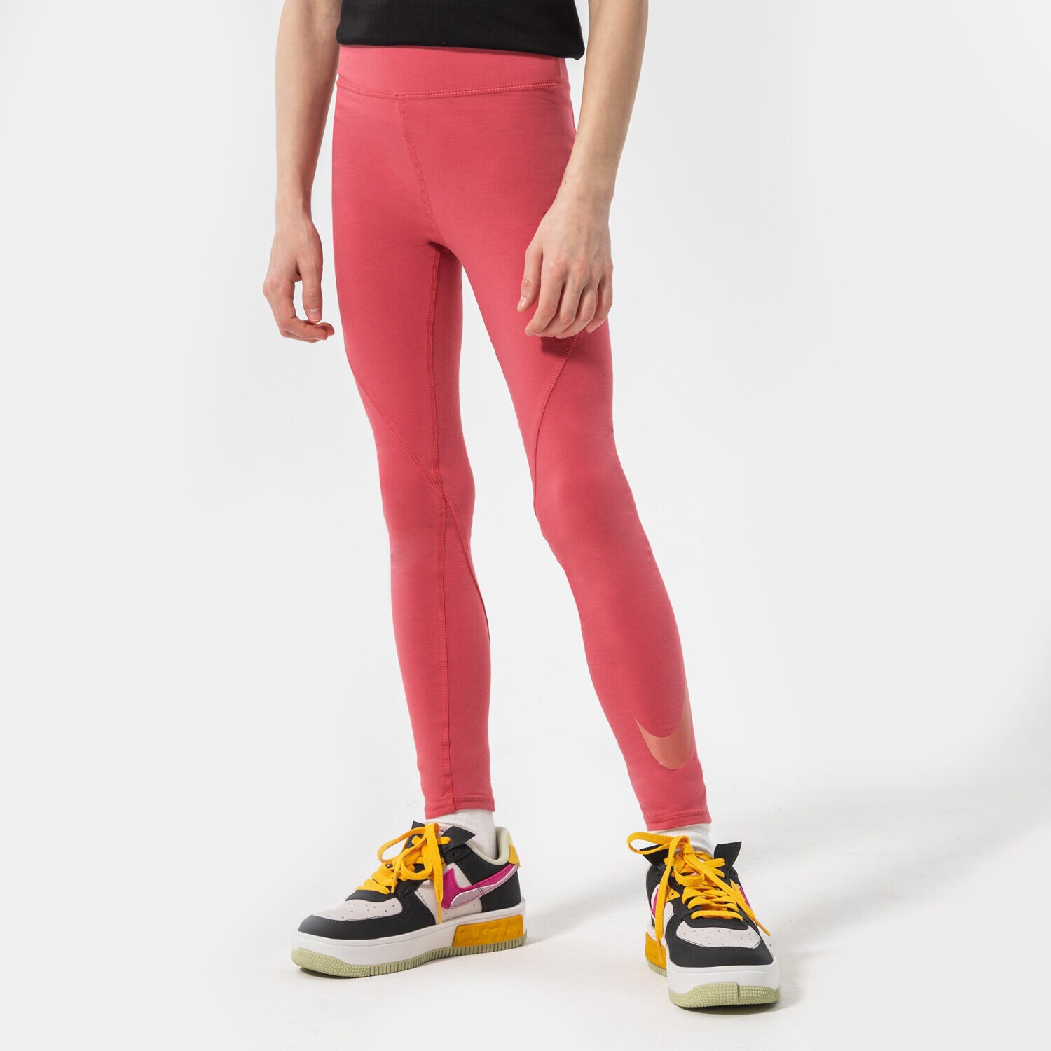 Pantaloni pentru copii NIKE COLANȚI G NSW FAVORITES GIRL DJ5821-622 Roz