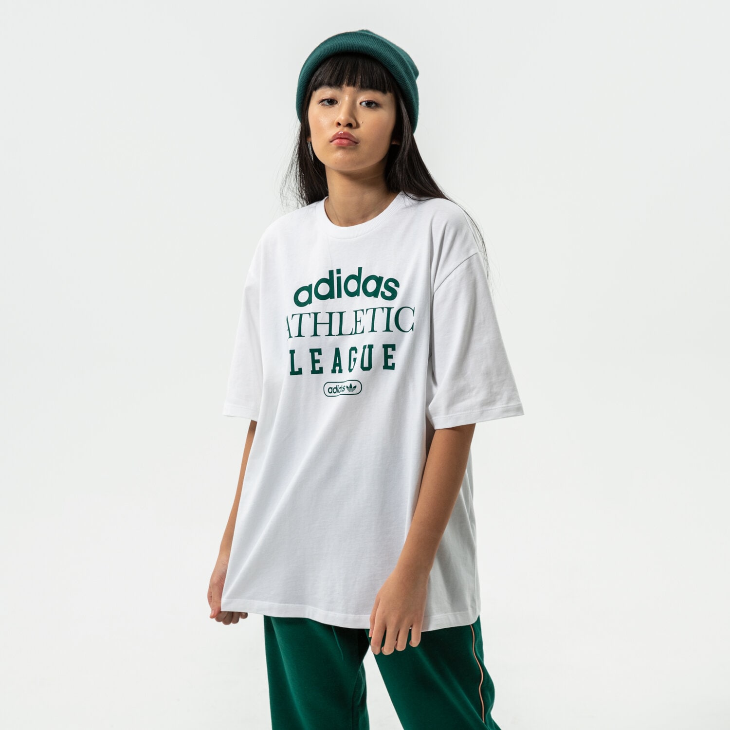 Femei tricou ADIDAS TRICOU TEE HL0040 Alb