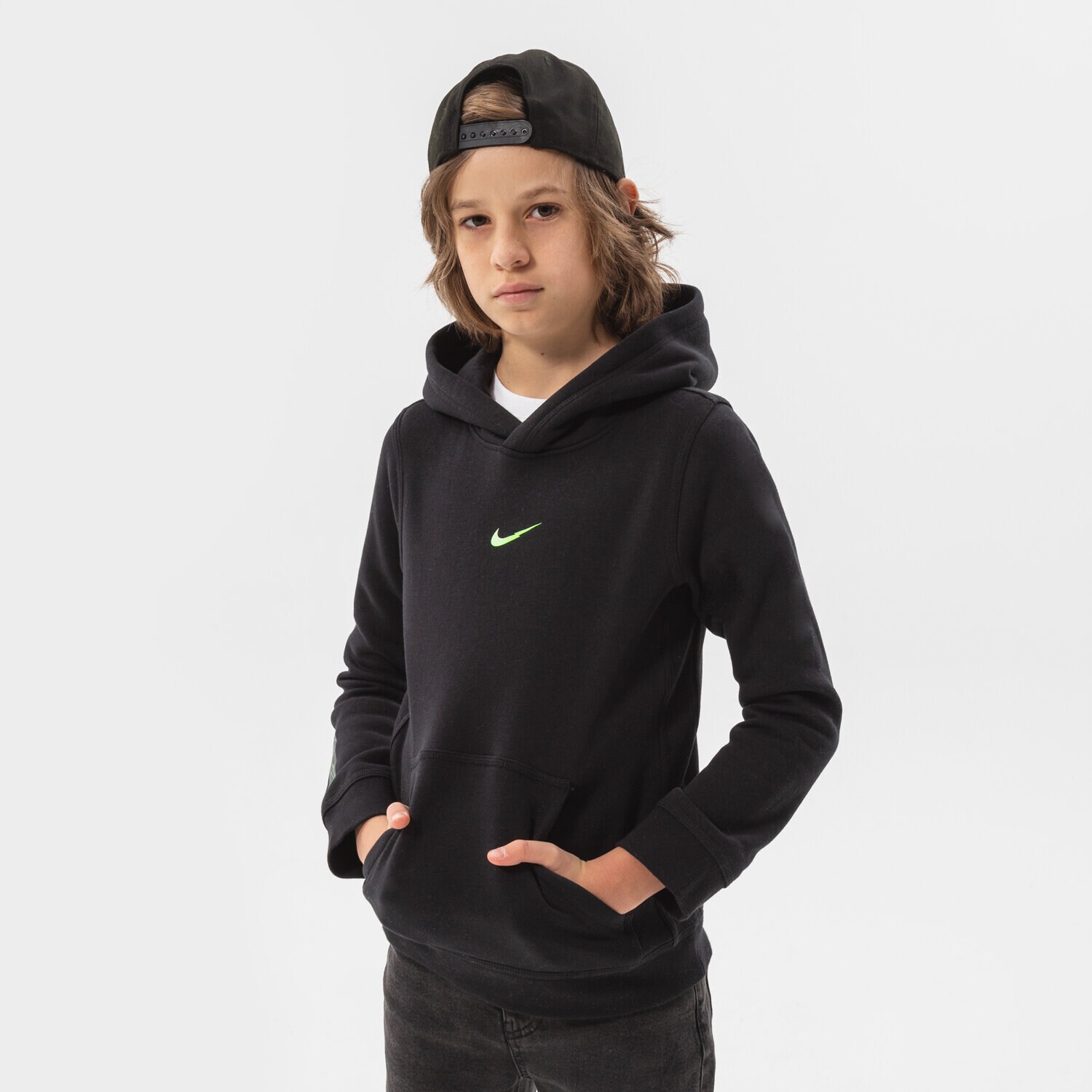 Copii bluză NIKE BLUZĂ CU GLUGĂ B NSW ZIGZAG FLC BOY DO2669-010 Negru