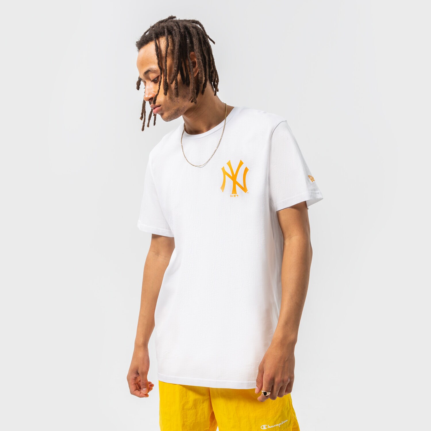 Bărbați tricou NEW ERA TRICOU LEAGUE ESSENTIAL NYY WHT 13083954 Alb