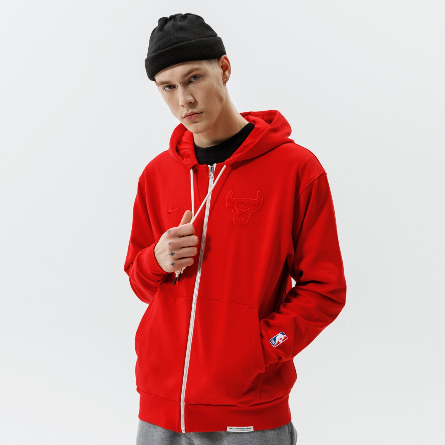 Bărbați bluză NIKE BLUZĂ CU GLUGĂ CHI M NK DF STD ISSUE HD FZ NBA DB1075-657 Roșu