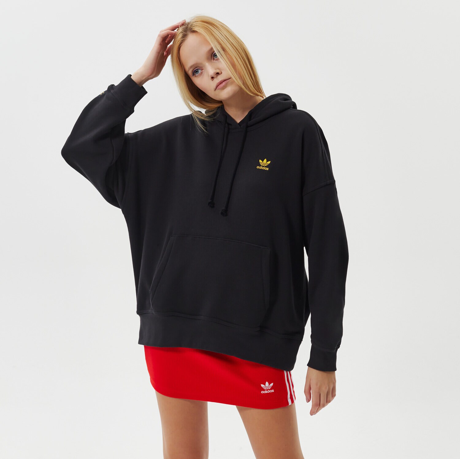 Femei bluză ADIDAS BLUZĂ CU GLUGĂ BF HOODIE H20415 Negru