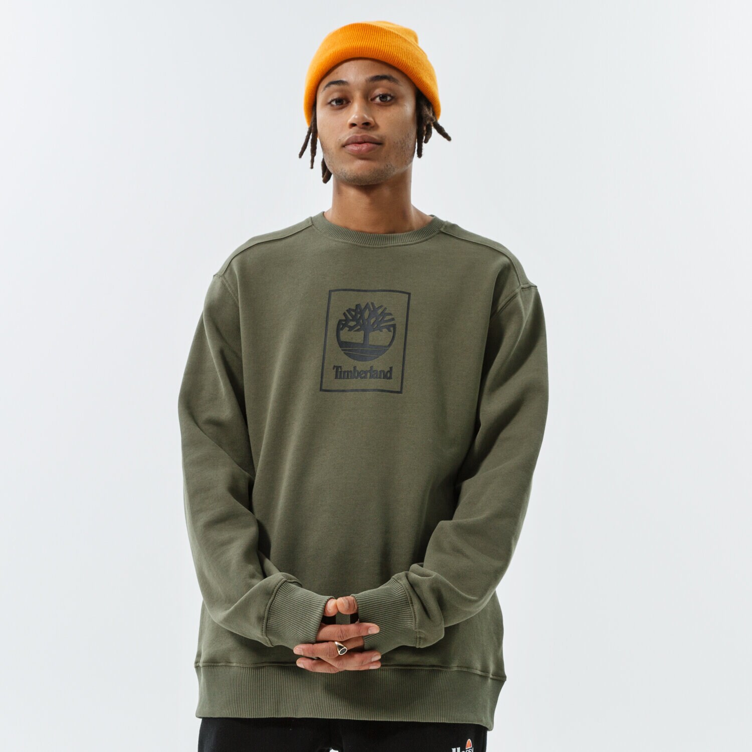 Bărbați bluză TIMBERLAND BLUZĂ TREE LOGO CREW GRAPE LEAF TB0A5PJ8A581 Kaki