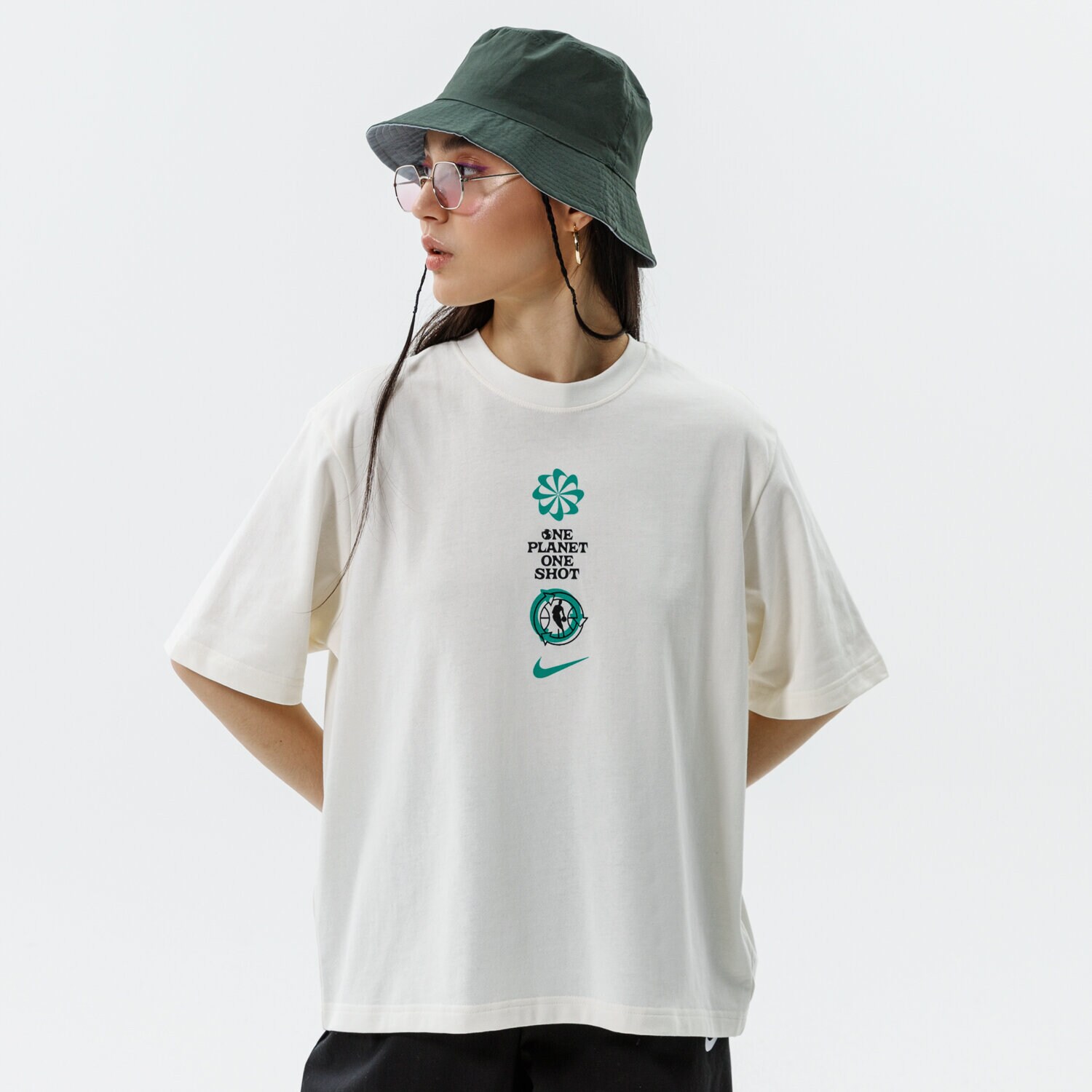 Femei tricou NIKE TRICOU W NK CTS N31 M2Z SS TEE NBA DM1320-901 Negru