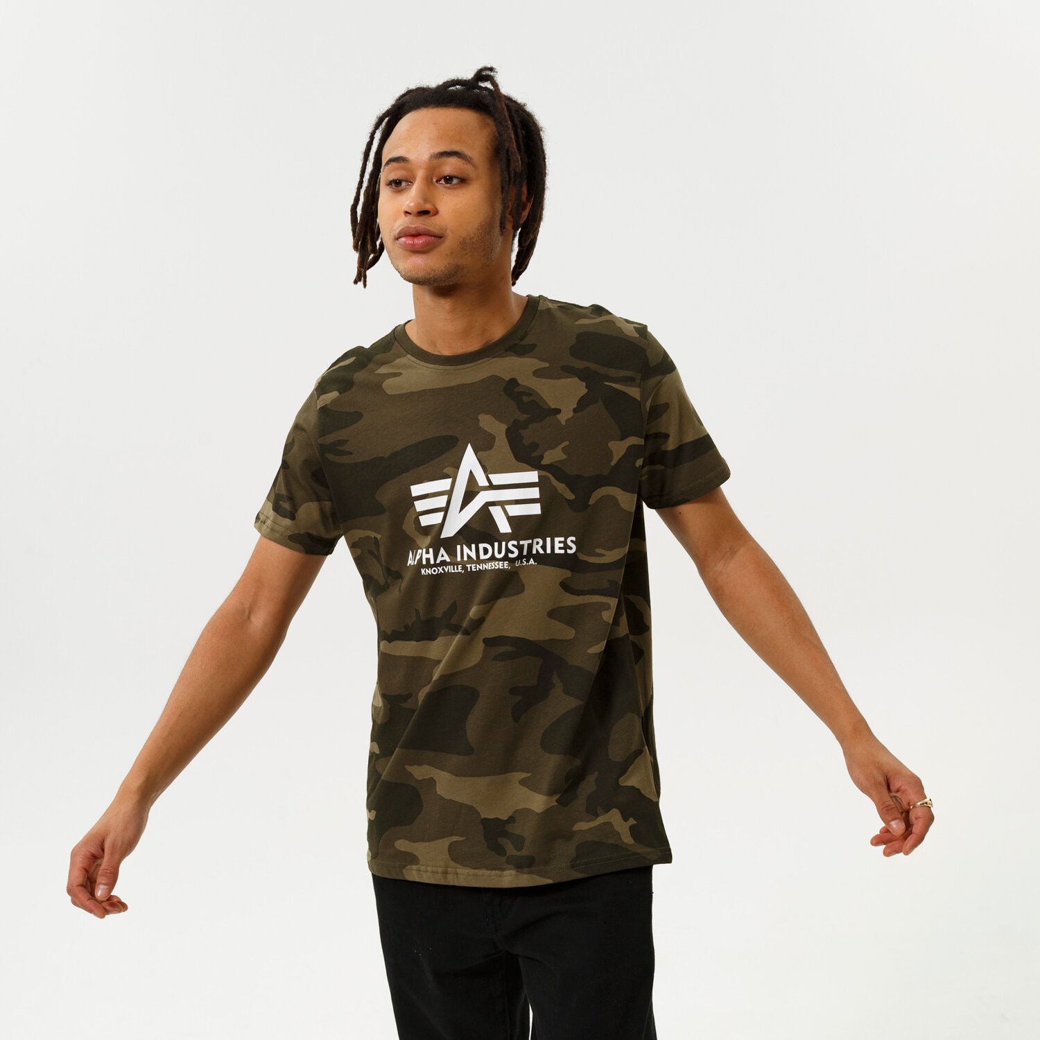 Bărbați tricou ALPHA INDUSTRIES TRICOU BASIC T CAMO 100501C-239 Mulicolor