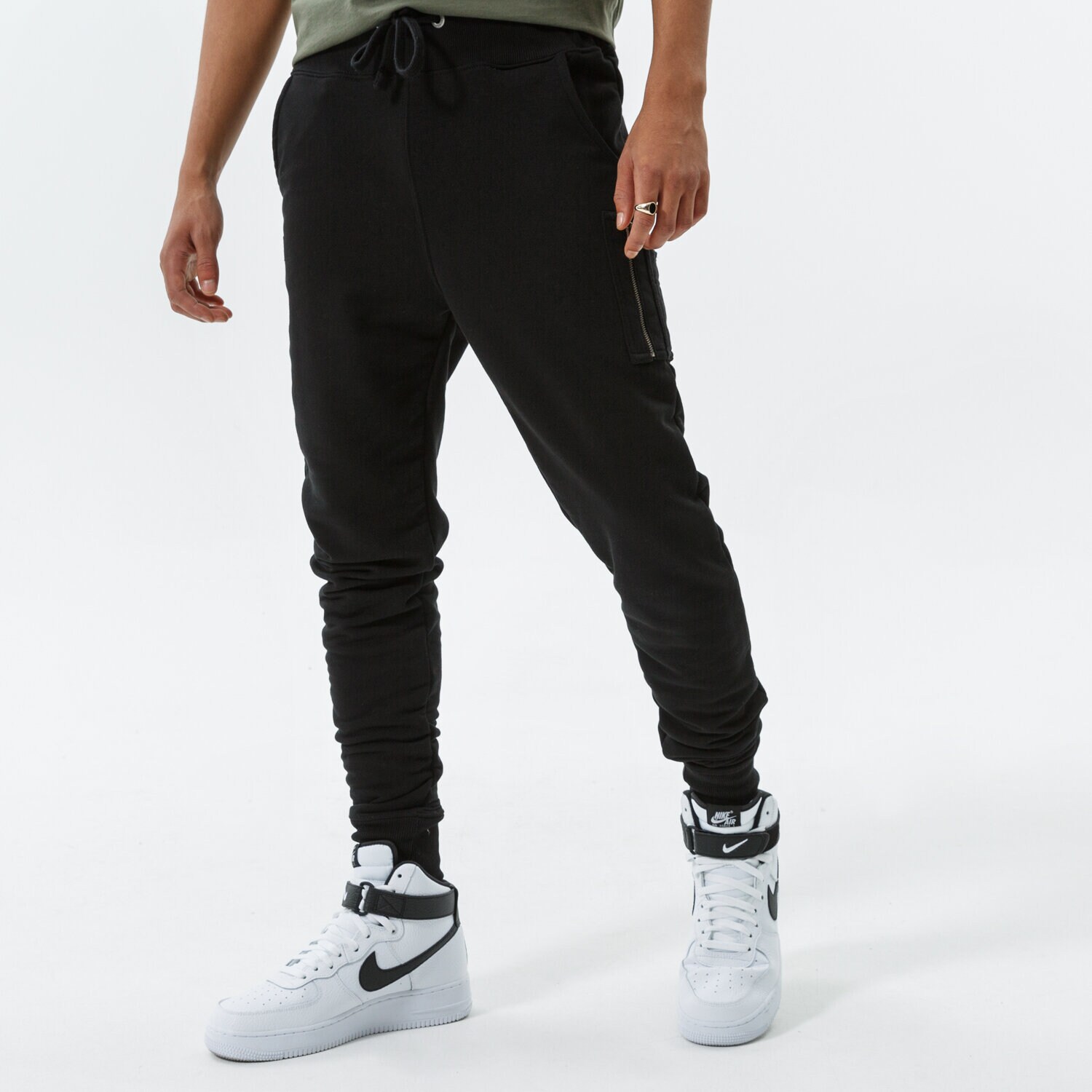 Bărbați pantaloni ALPHA INDUSTRIES PANTALONI  X-FIT SLIM CARGO PANT 178333-03 Negru