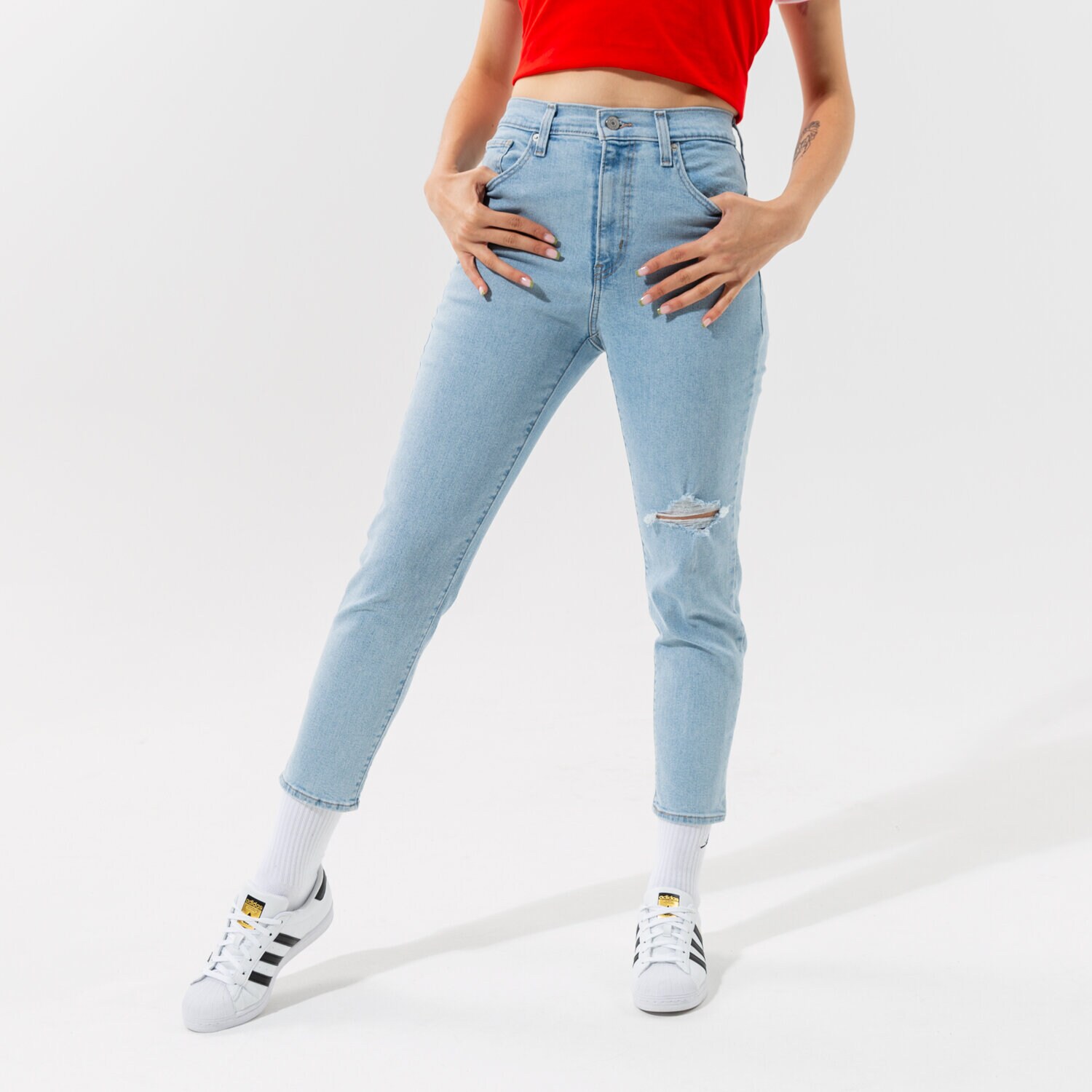 Femei pantaloni LEVI'S PANTALONI  HIGH WAISTED MOM JEAN 26986-0007 Albastru
