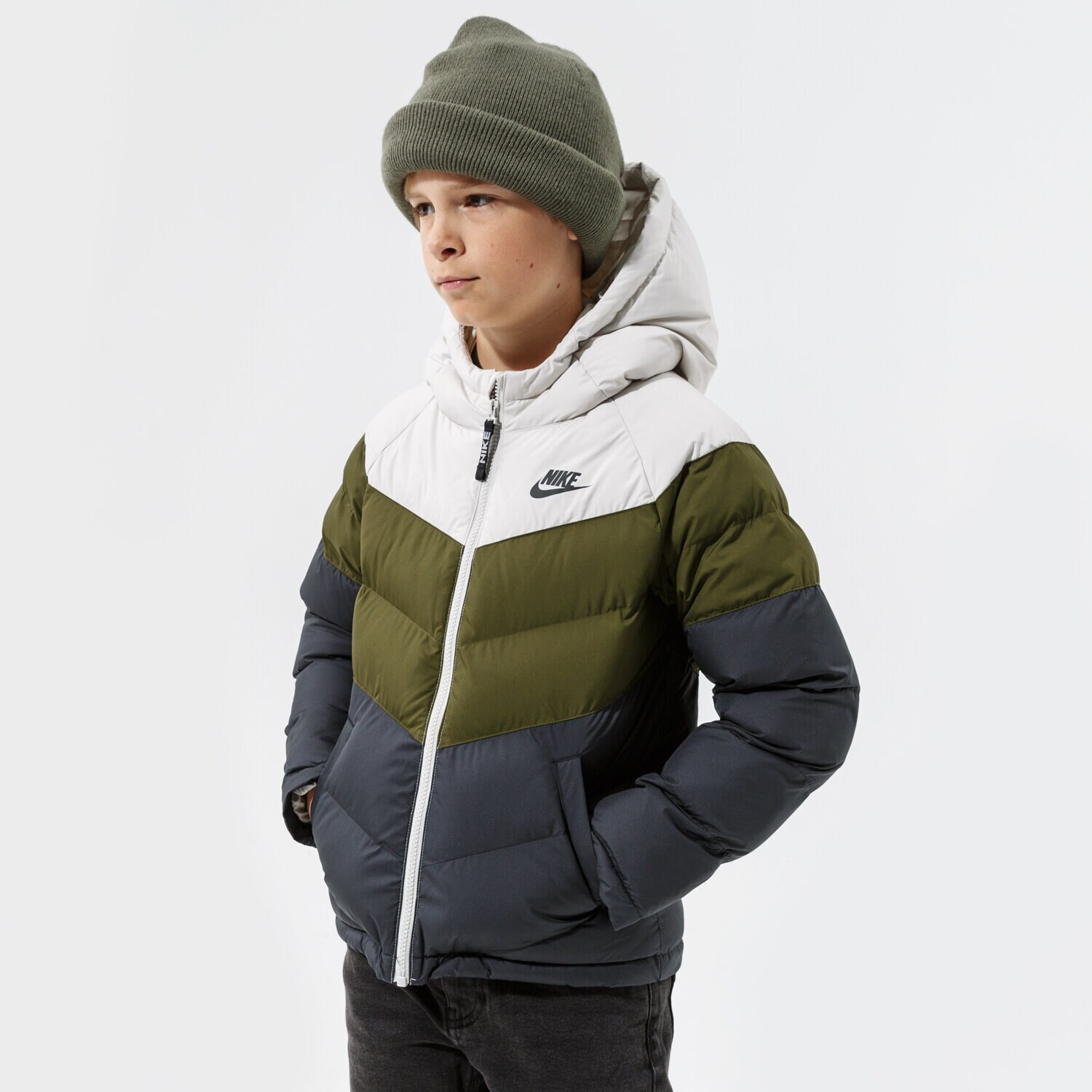 Jachetă de sezon pentru copii (primăvară/toamnă) NIKE JACHETĂ DE IARNĂ NIKE SPORTSWEAR U CU9157-073 Kaki