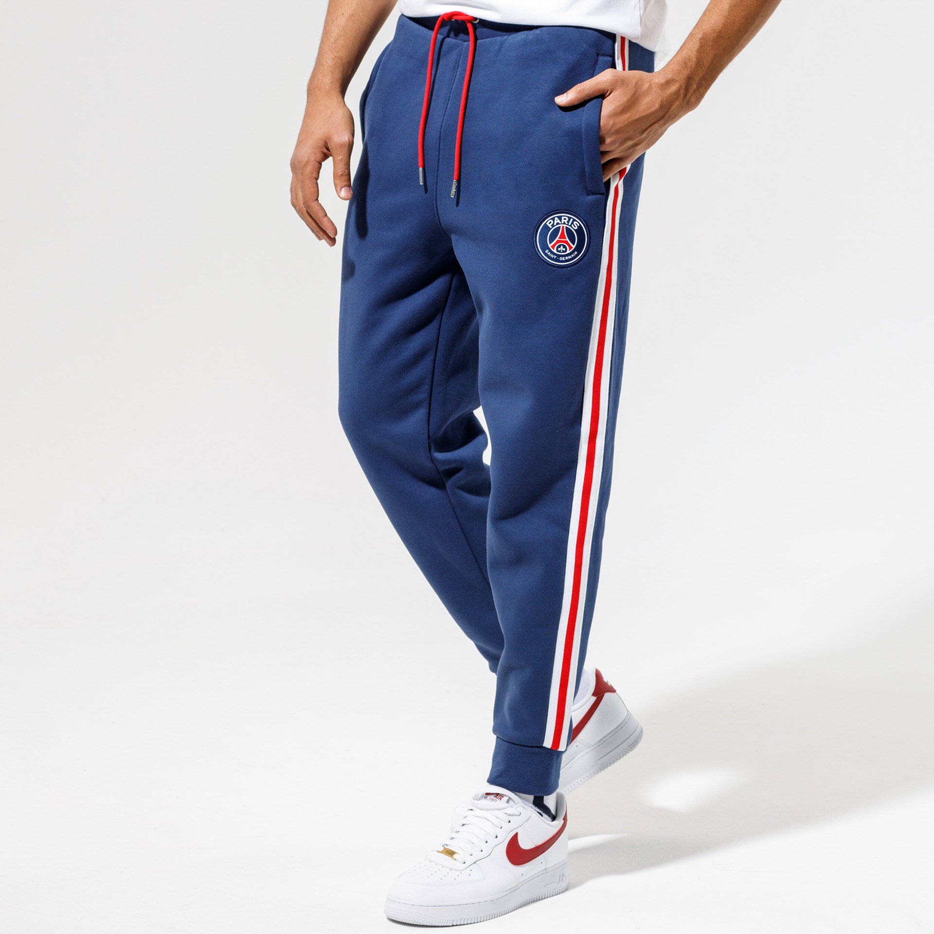 Bărbați pantaloni JORDAN PANTALONI  PARIS SAINT-GERMAIN DB6502-410 Albastru