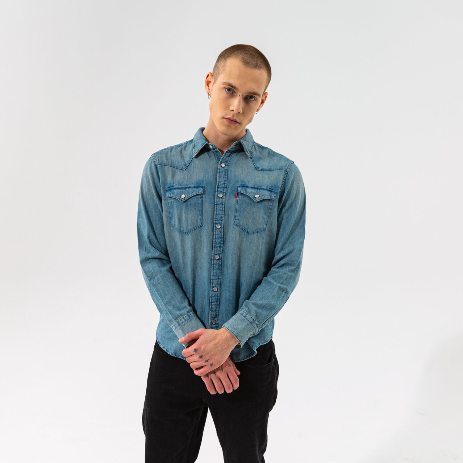 Bărbați tricou LEVI'S CĂMAșĂ BARSTOW WESTERN STANDARD 857440001 Albastru