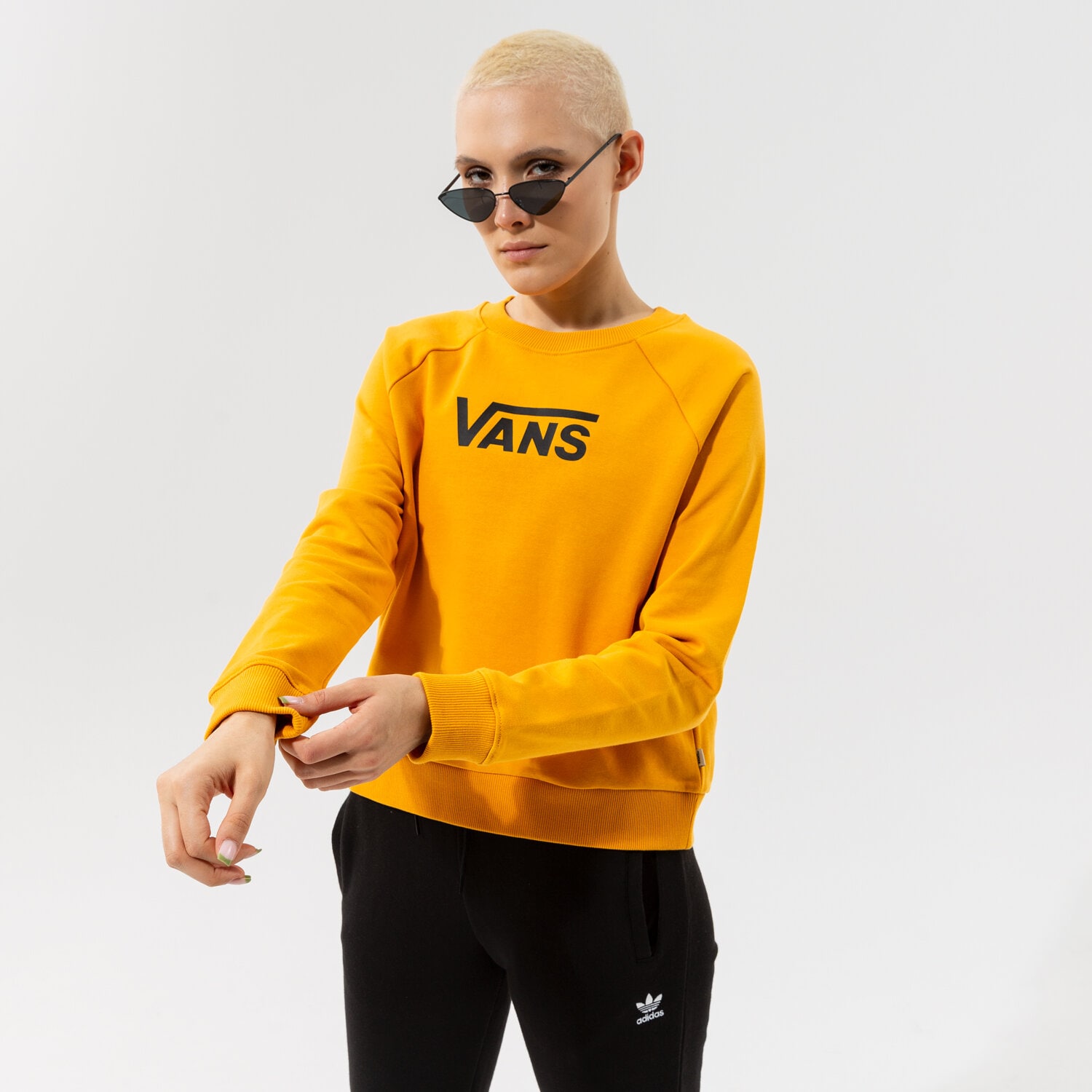 Femei bluză VANS BLUZĂ FLYING V FT BOXY CREW VN0A47THLSV1 Galben