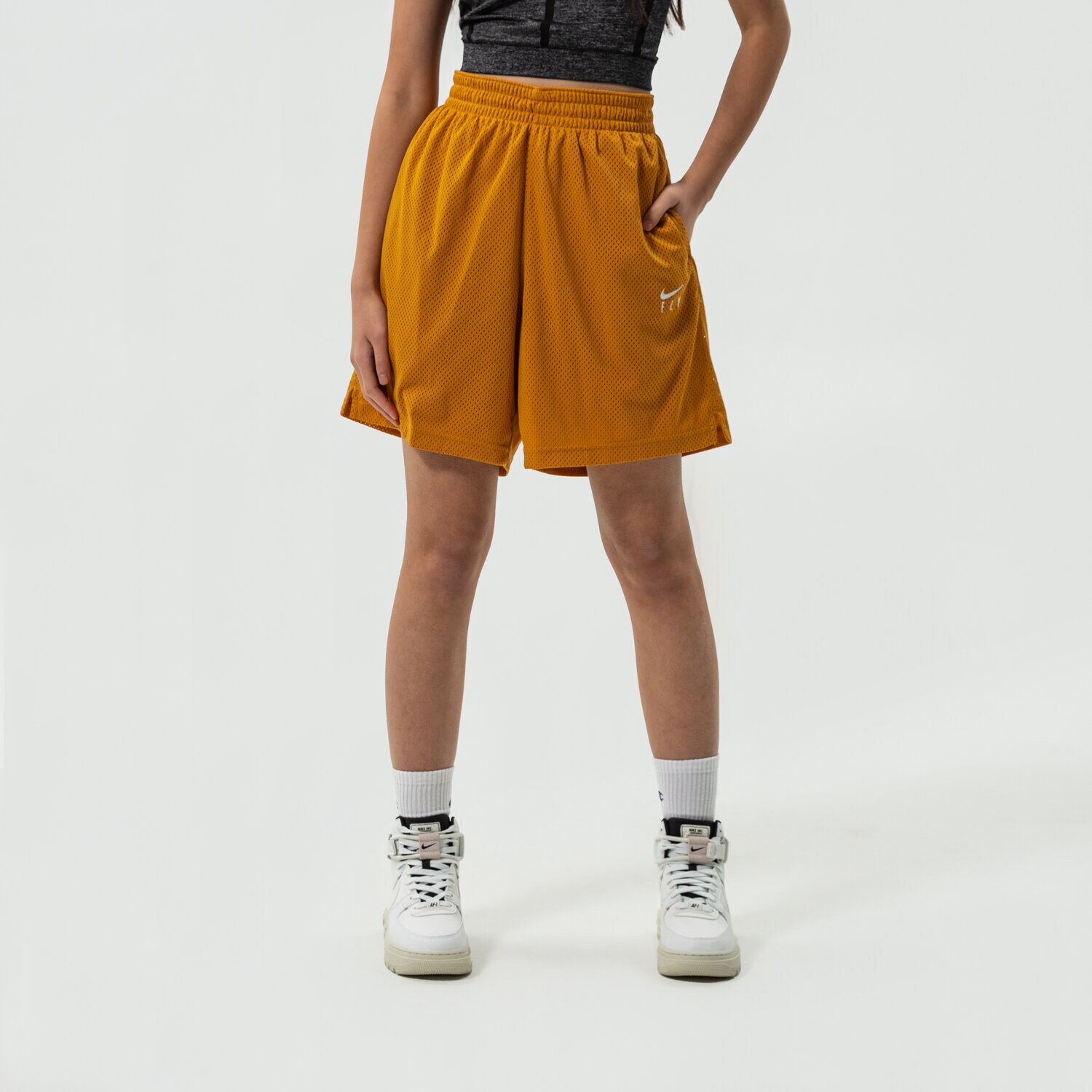 Femei pantaloni scurți NIKE PANTALONI SCURȚI FLY NBA CU4573-712 Galben