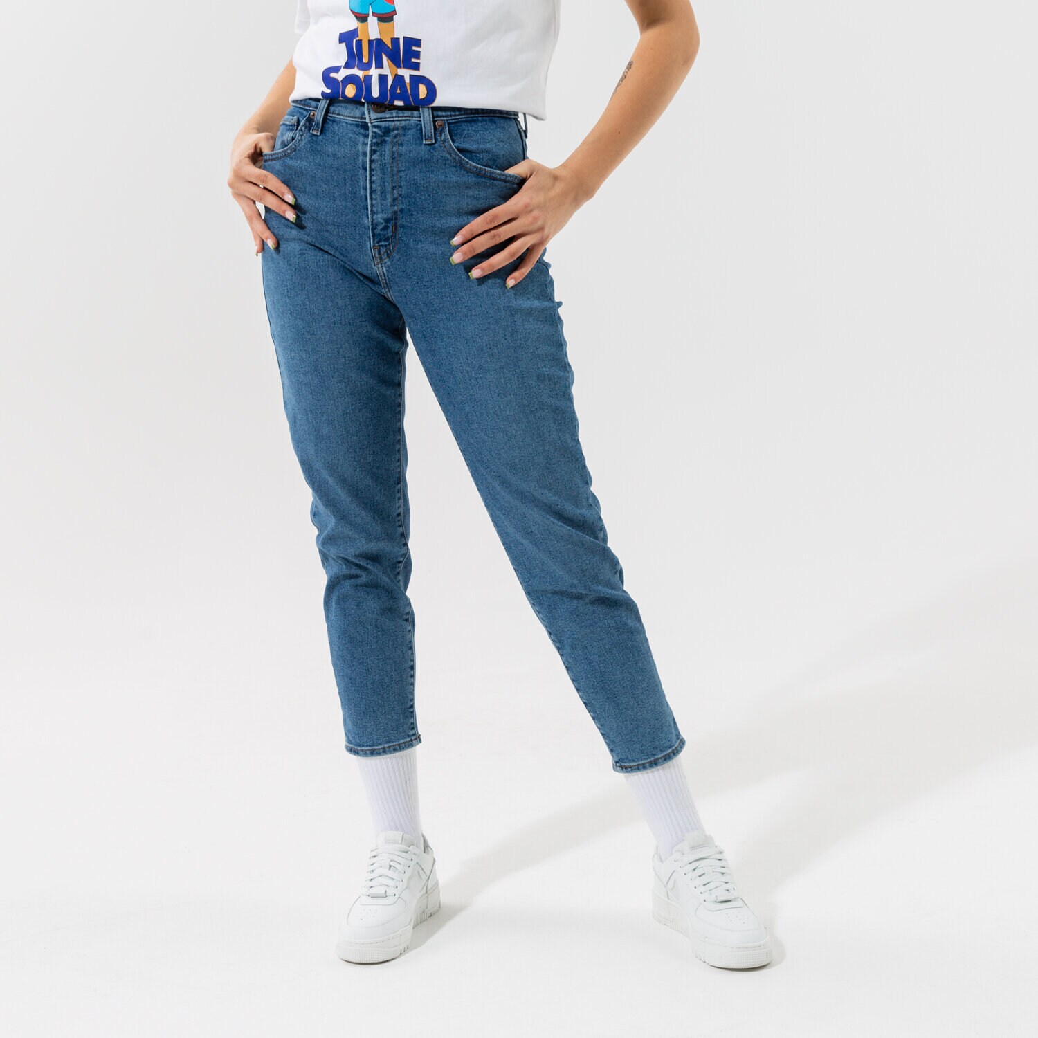 Femei pantaloni LEVI'S PANTALONI HIGH WAISTED MOM JEAN 26986-0008 Albastru