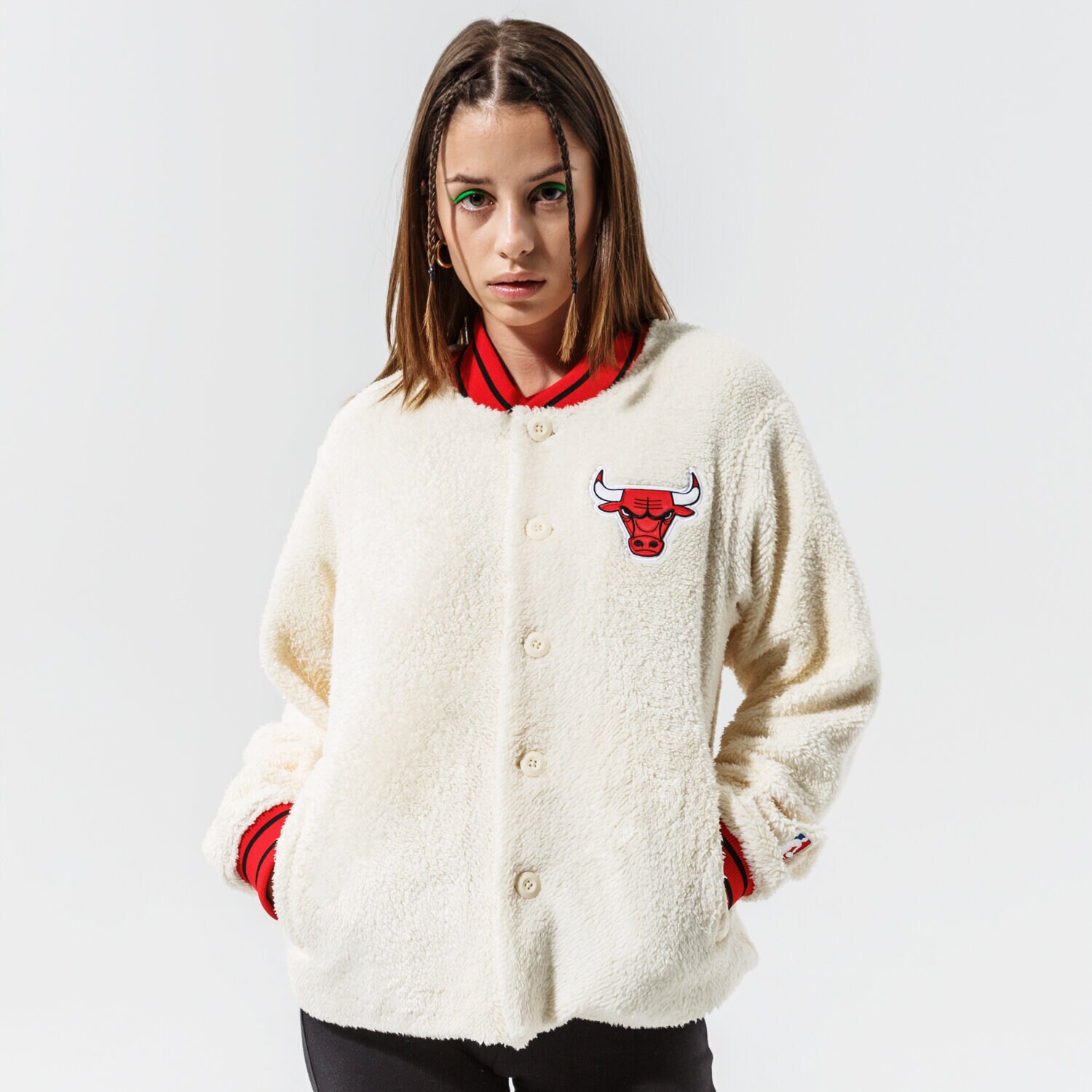 Femei geacă de iarnă NIKE JACHETĂ CHI W NK JKT CTS 75 NBA DC0880-113 Bej