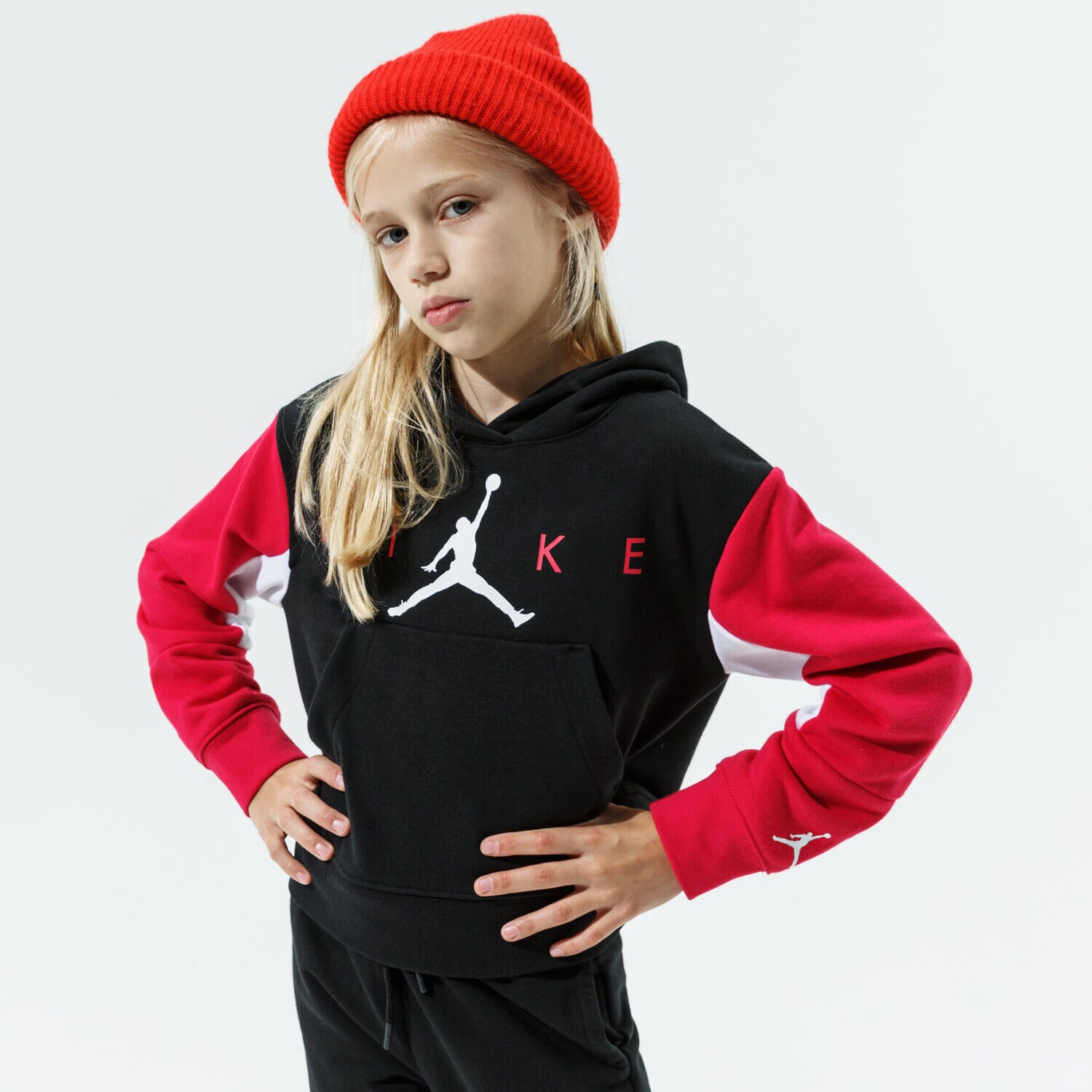 Copii bluză JORDAN BLUZĂ CU GLUGĂ JUMPMAN BY NIKE HOODIE GIRL 45A761-023 Negru