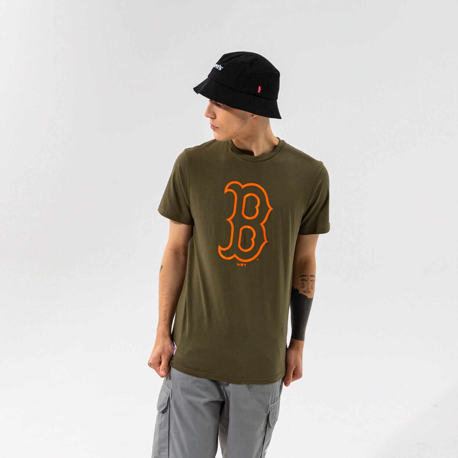 Bărbați tricou NEW ERA TRICOU MLB SEASONAL TEAM LOGO TEE BOSRED NOVSOR 12827232 Kaki