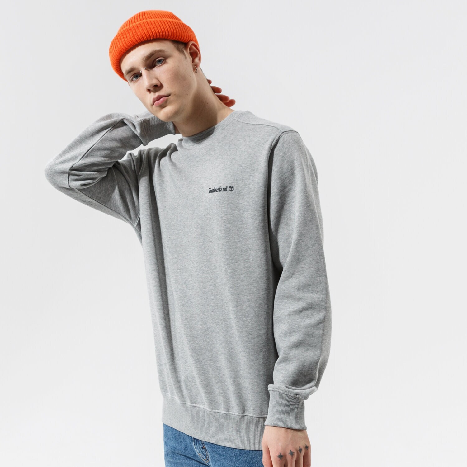 Bărbați bluză TIMBERLAND BLUZĂ CHEST LOGO CREW MEDIUM GREY HEATHER TB0A5PDV0521 Gri