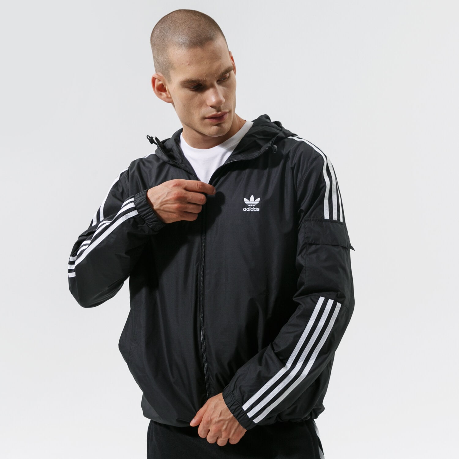 Bărbați jachetă ADIDAS JACHETĂ JACHETĂ DE SEZON    3 STRIPES WINDBREAKER H06683 Negru