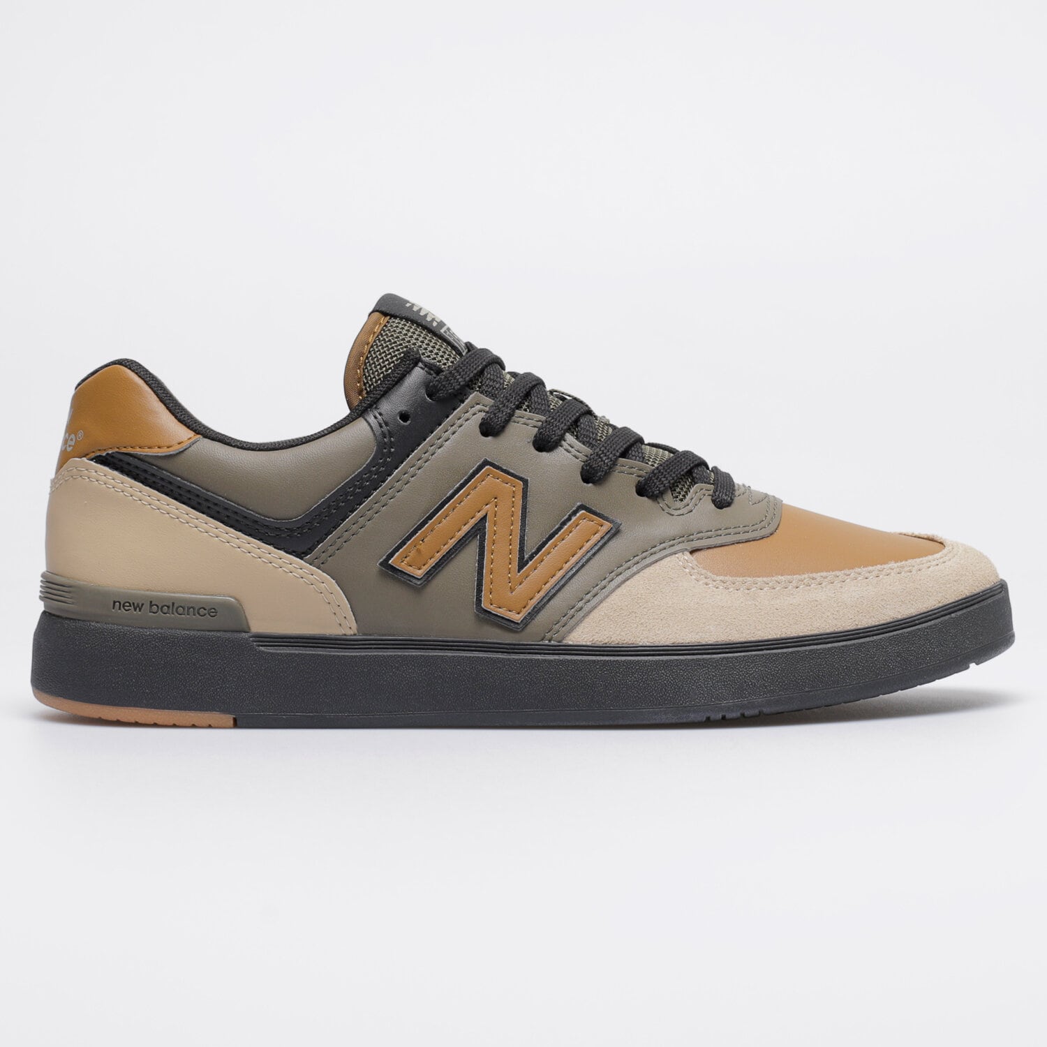 Barbați pantofi sport NEW BALANCE 574  CT574GBT Kaki