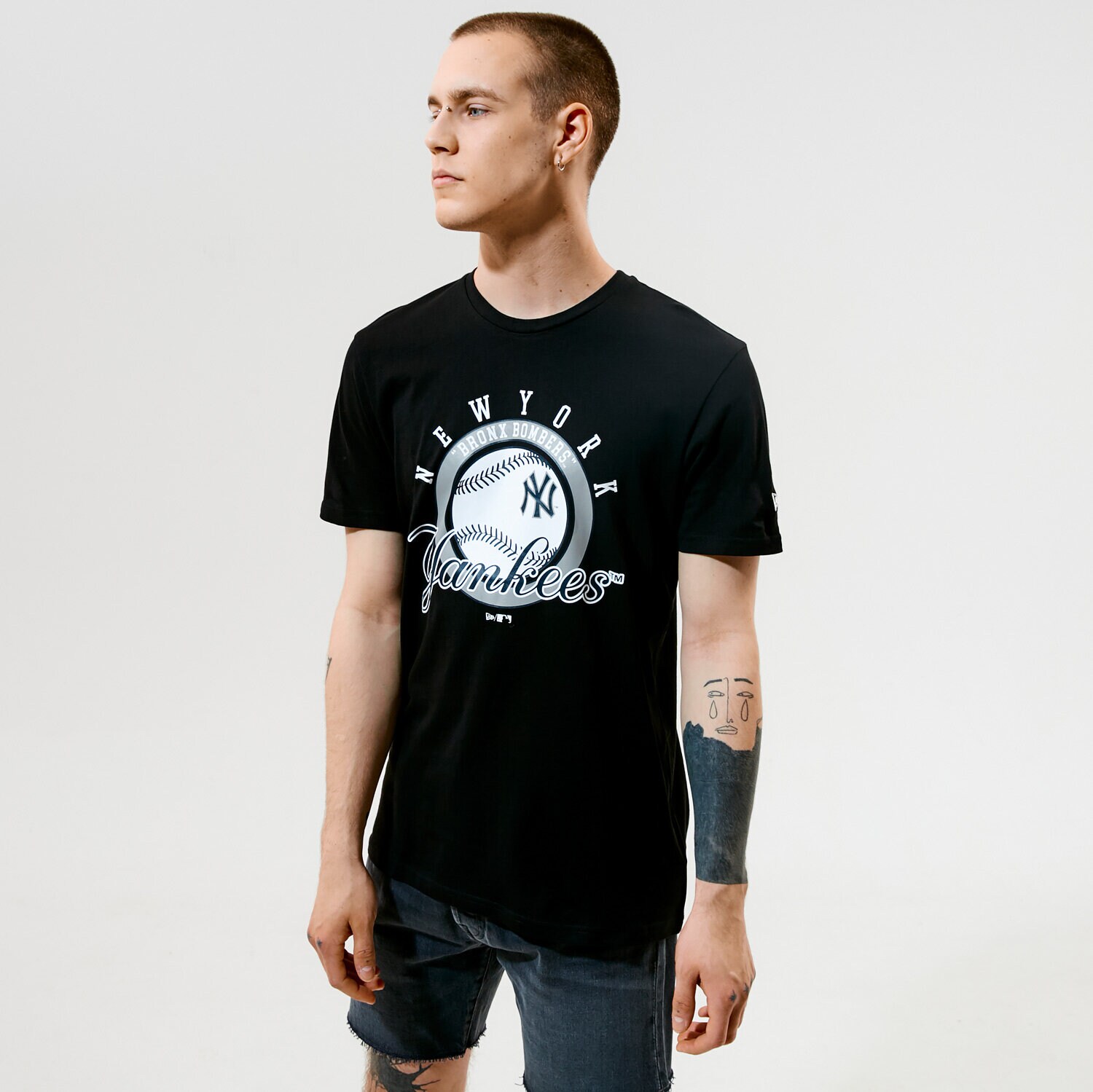 Bărbați tricou NEW ERA TRICOU MLB GRAPHIC TEE NY YAN BLK 12835844 Negru