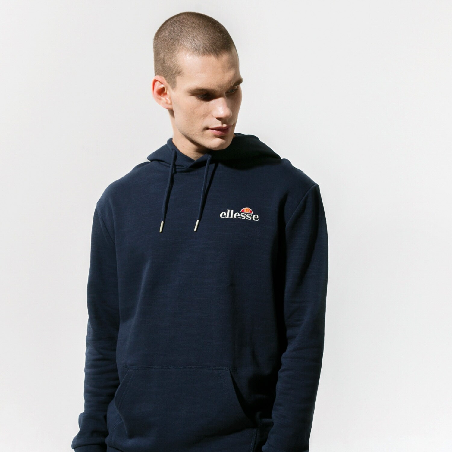 Bărbați bluză ELLESSE BLUZĂ CU GLUGĂ PAC OH HOODY NAVY SHJ11944429 Bleumarin