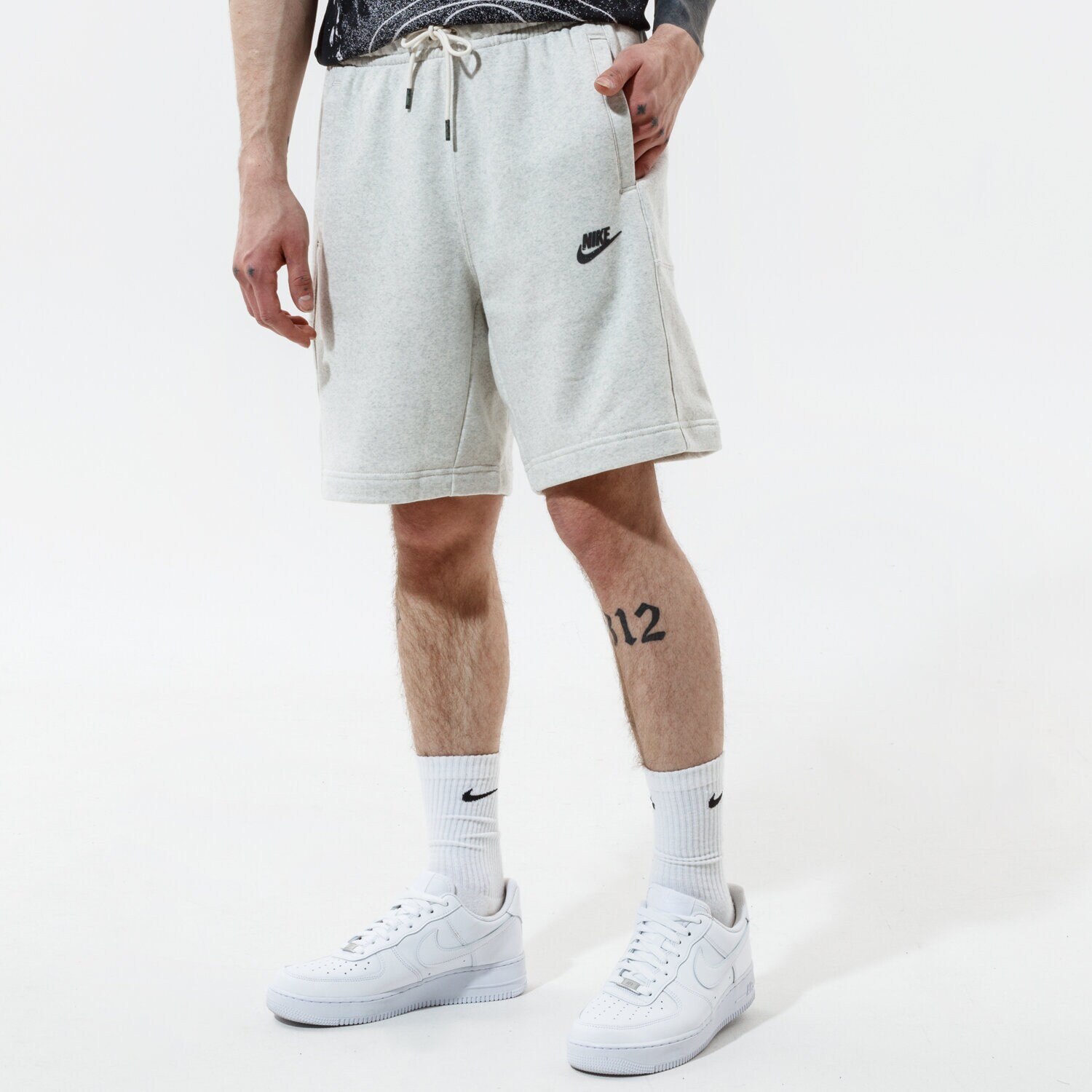 Femei pantaloni scurți NIKE PANTALONI SCURȚI SPORTSWEAR DA0688-101 Alb