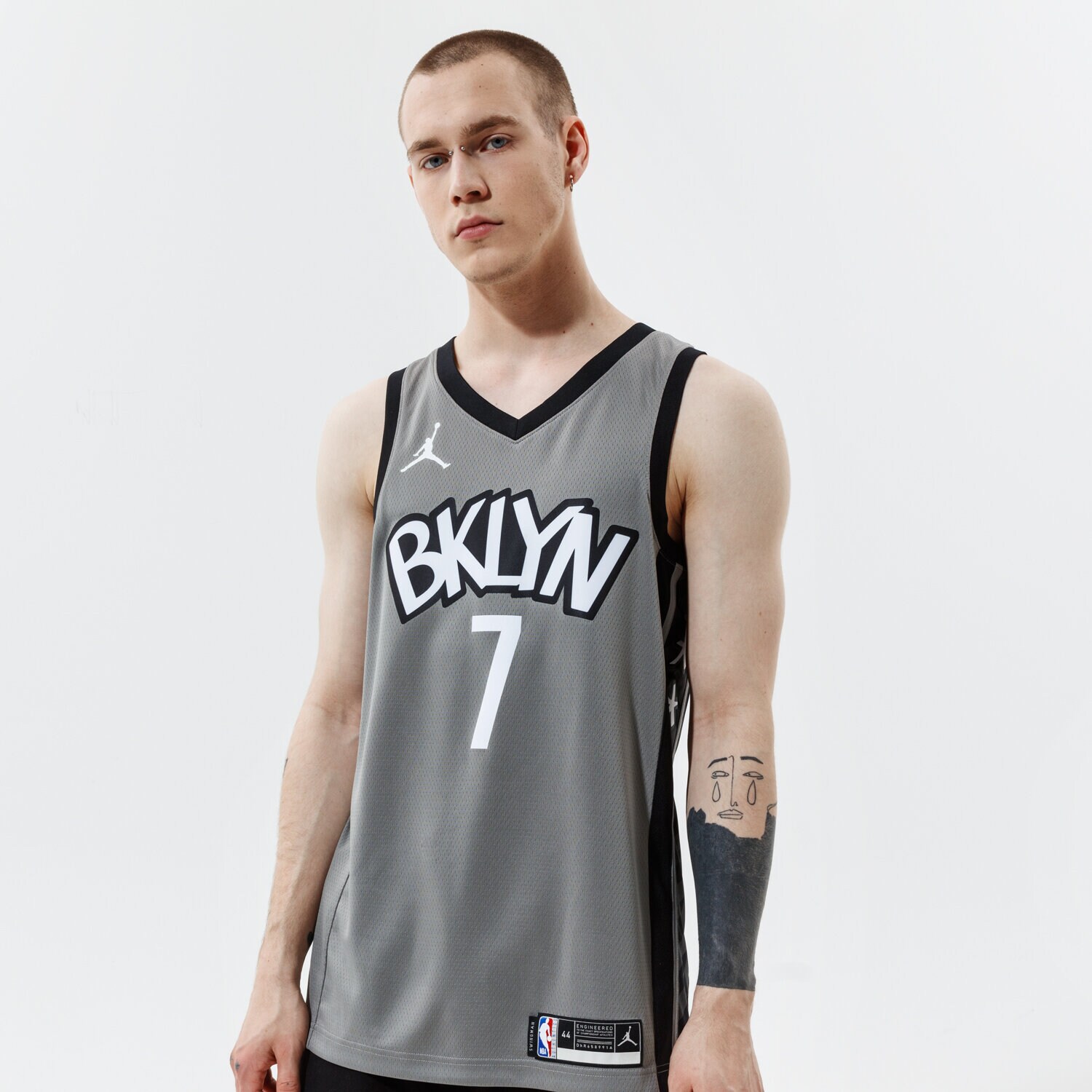 Bărbați tricou JORDAN MAIOU NETS STATEMENT EDITION 2020 NBA CV9469-005 Gri