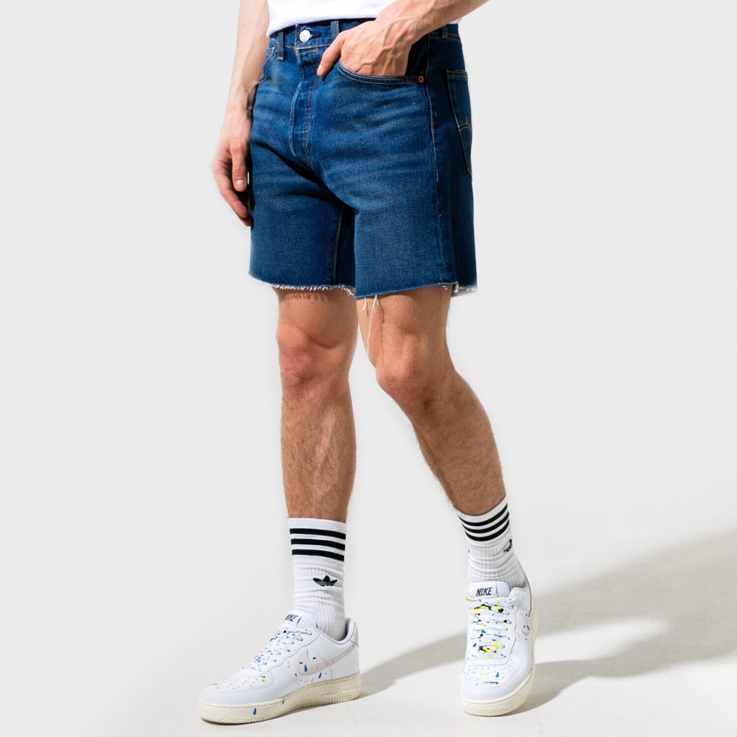 Femei pantaloni scurți LEVI'S PANTALONI SCURȚI 501 93 SHORTS 85221-0012 Albastru