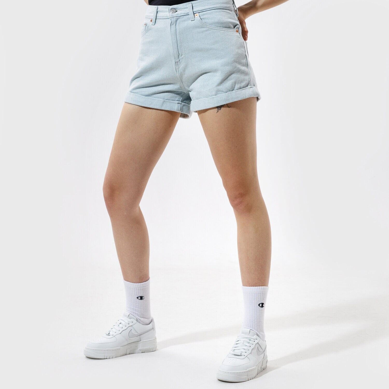 Femei pantaloni scurți LEVI'S PANTALONI  MOM A LINE SHORT 2 16888-0005 Albastru