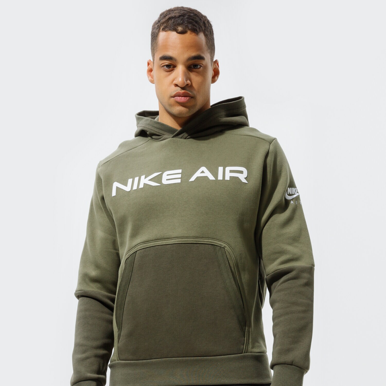 Bărbați bluză NIKE BLUZĂ CU GLUGĂ AIR DA0212-222 Kaki