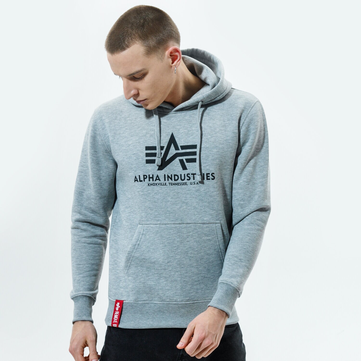 Bărbați bluză ALPHA INDUSTRIES BLUZĂ CU GLUGĂ BASIC HOODY 178312-17 Gri