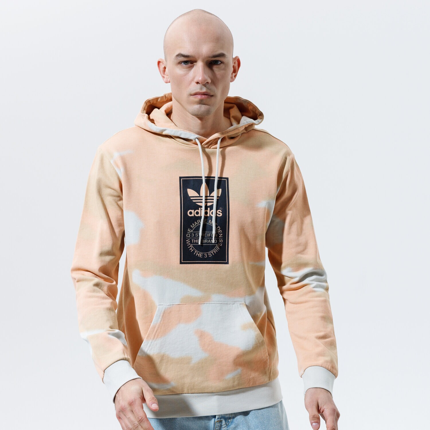 Bărbați bluză ADIDAS BLUZĂ CU GLUGĂ CAMO AOP HOODIE GN1880 Mulicolor