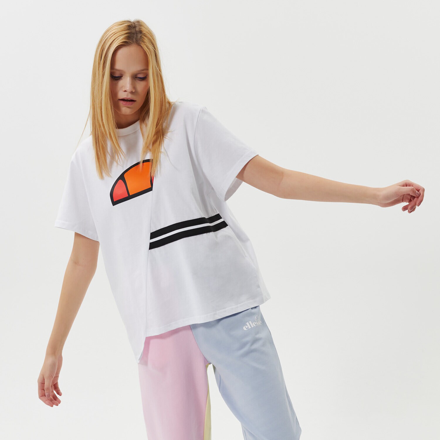Femei tricou ELLESSE TRICOU ALIBI OVERSIZED TRICOU WHT SGI11010908 Alb