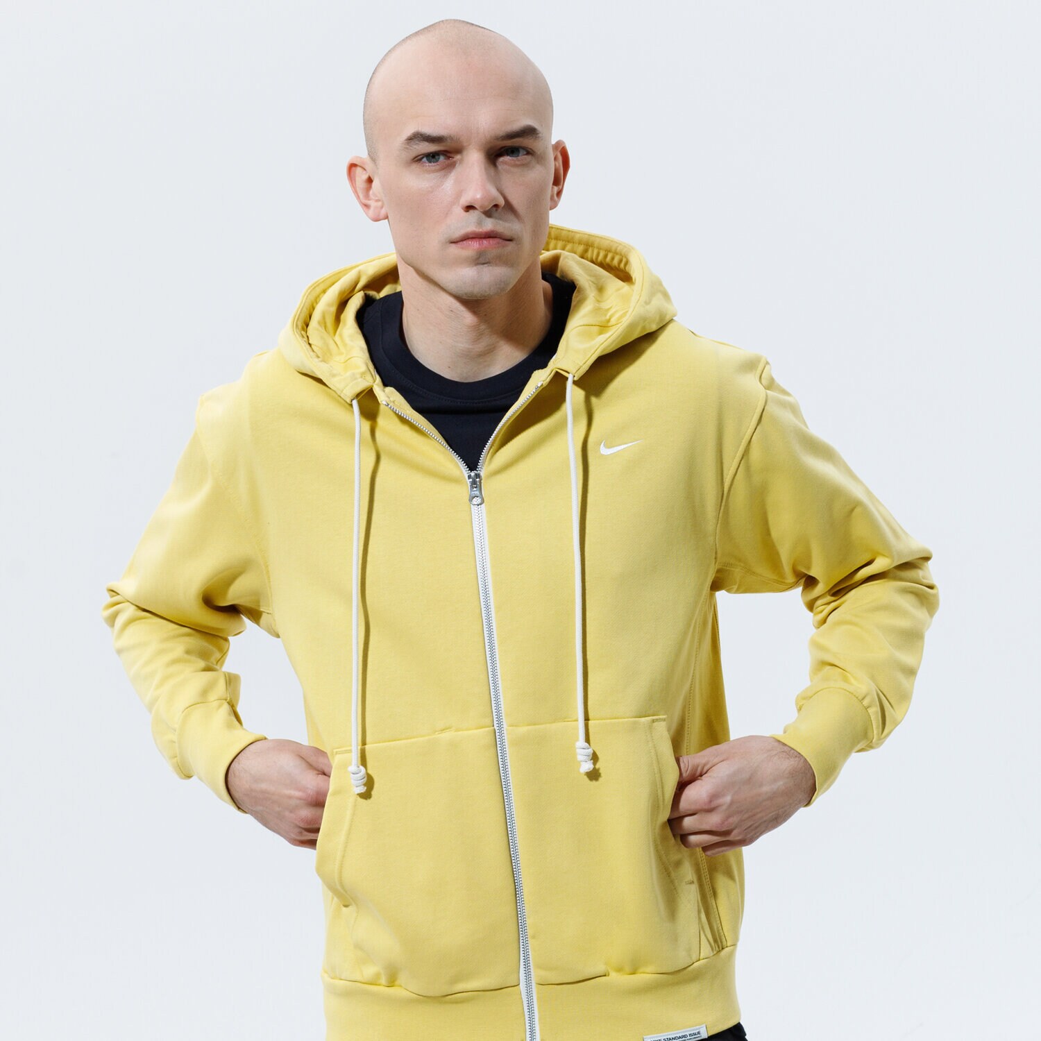 Bărbați bluză NIKE BLUZĂ CU GLUGĂ M NK DF STD ISSUE FZ HOODIE CK6362-700 Galben