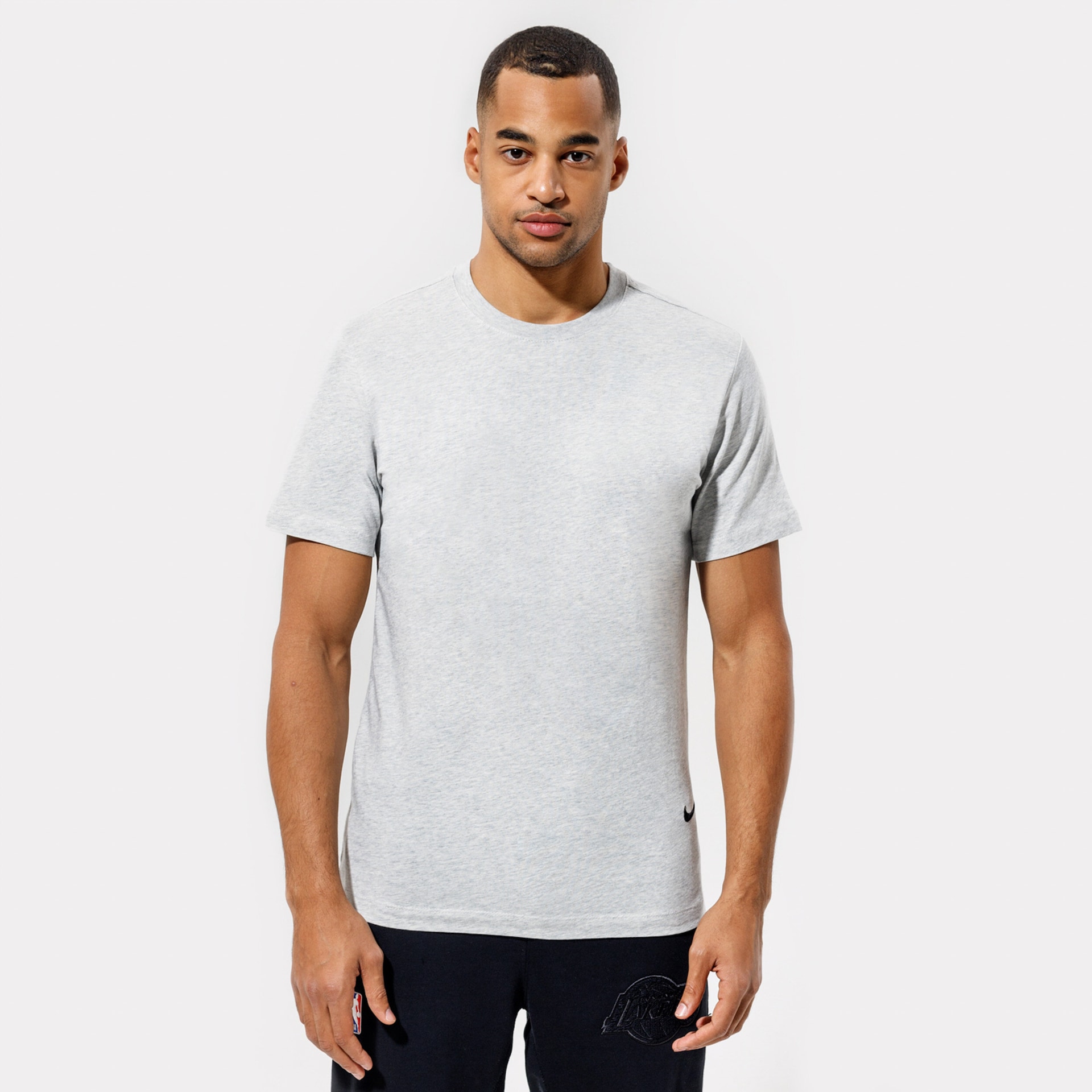 Bărbați tricou NIKE TRICOU M NSW TEE SUSTAINABILITY DM2386-050 Gri