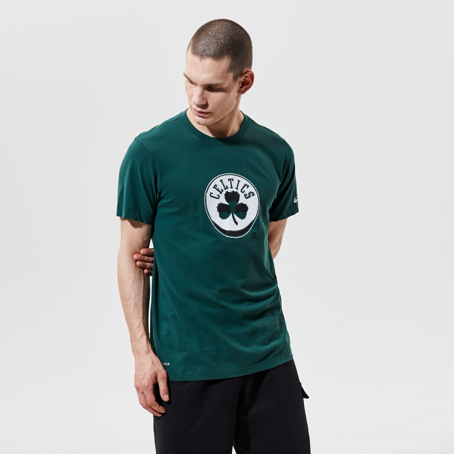 Bărbați tricou NIKE TRICOU BOS M NK DRY TEE ES ERND LGO NBA CZ7238-330 Verde