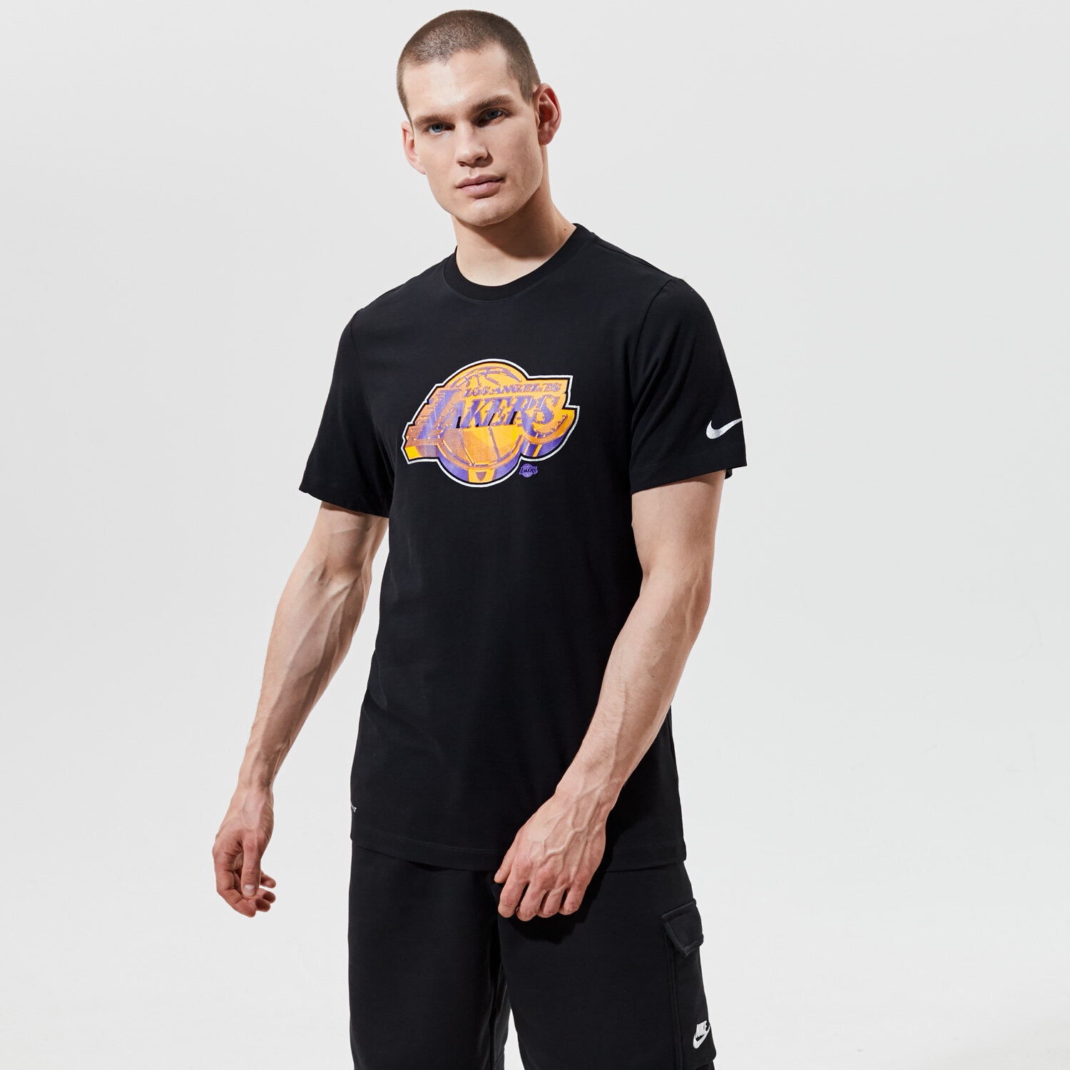Bărbați tricou NIKE TRICOU LOS ANGELES LAKERS TEE EARNED EDITION NBA CZ7273-010 Negru