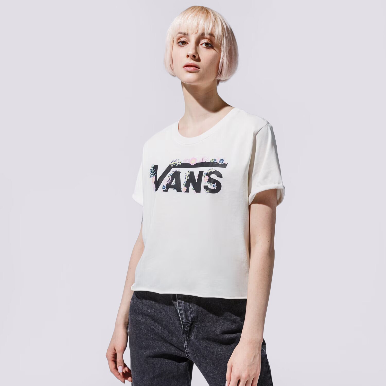 Femei tricou VANS TRICOU WM BLOZZOM ROLL OUT MARSHMALLOW VN0A53Q2FS81 Alb